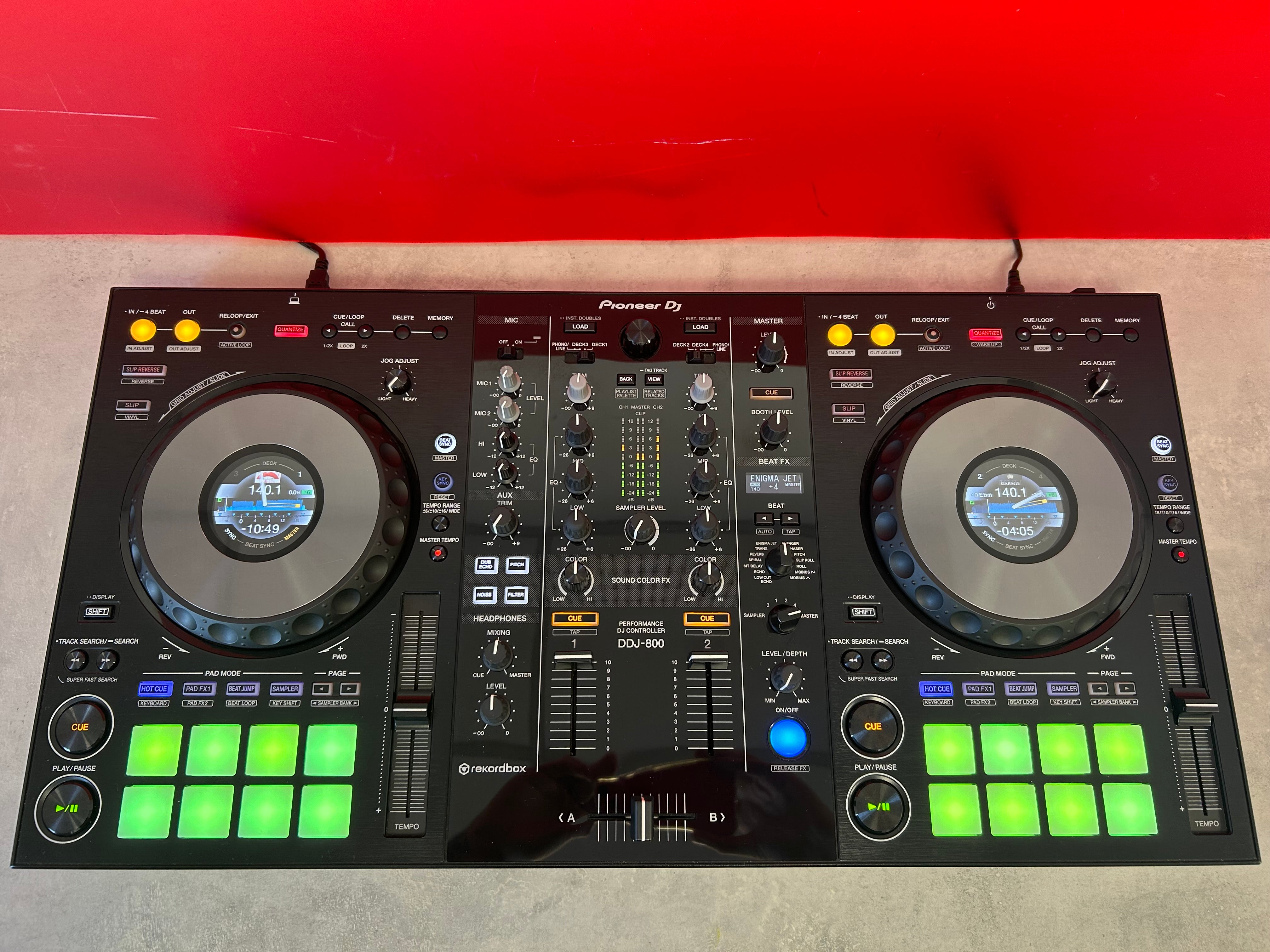 Pioneer DDJ 800 DJ Controller - Pre Owned