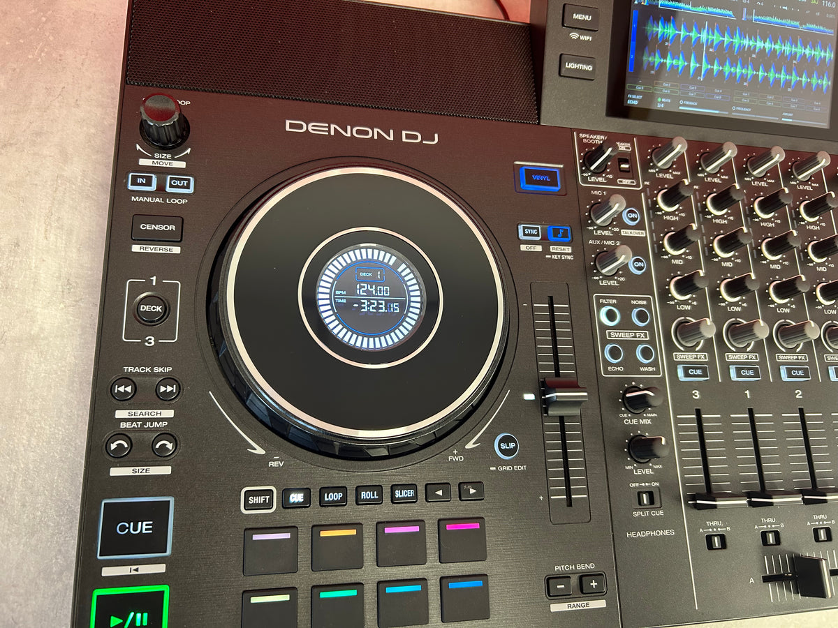 Denon DJ SC LIVE 4 - Contrôleur DJ autonome 4 platines