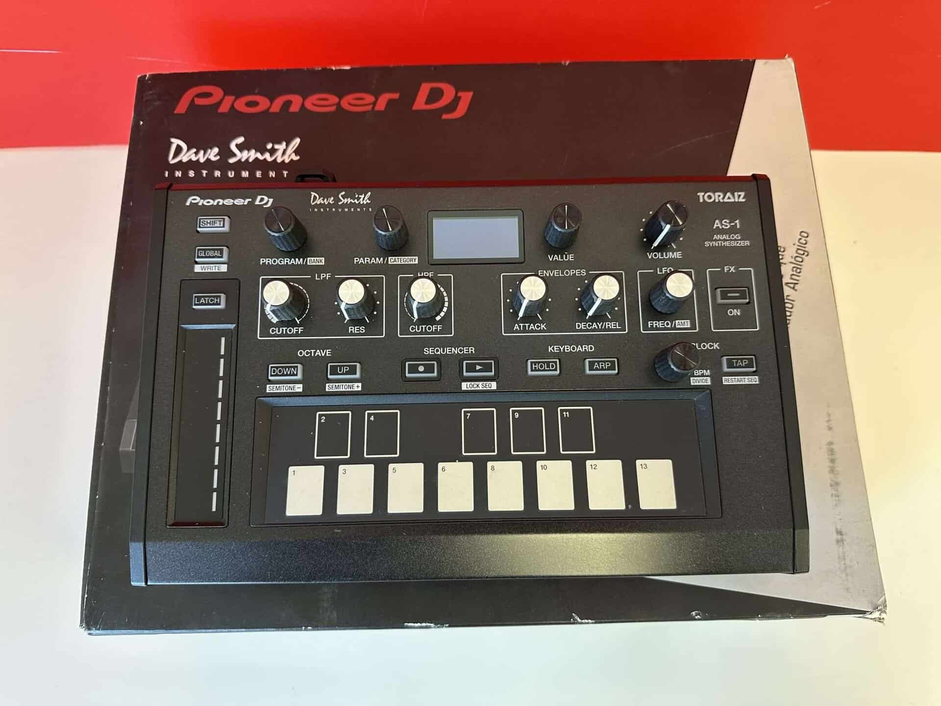 Synthétiseur analogique monophonique Pioneer DJ TORAIZ AS-1