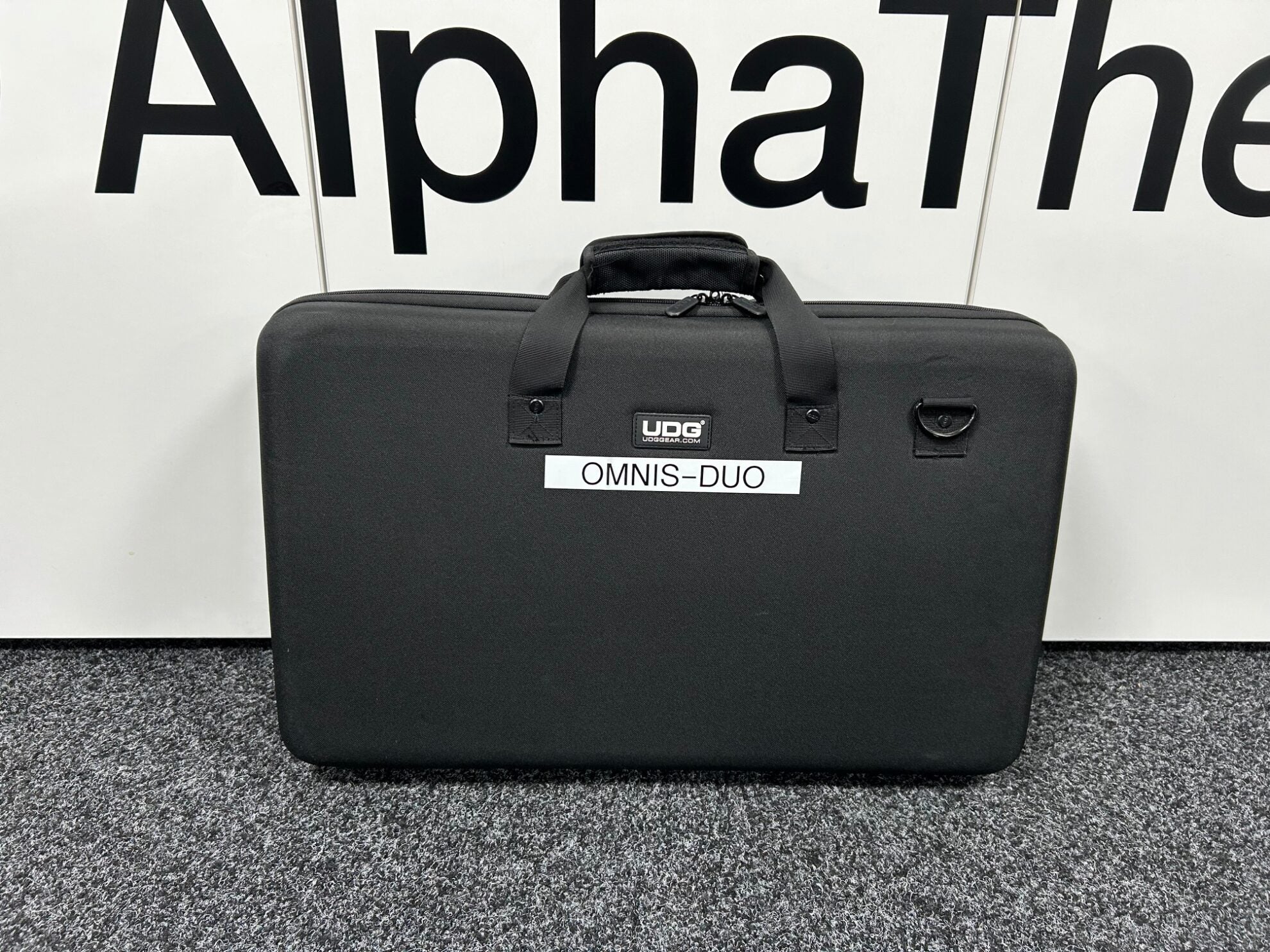 0729b1c5db4951681d844c663295d4f6