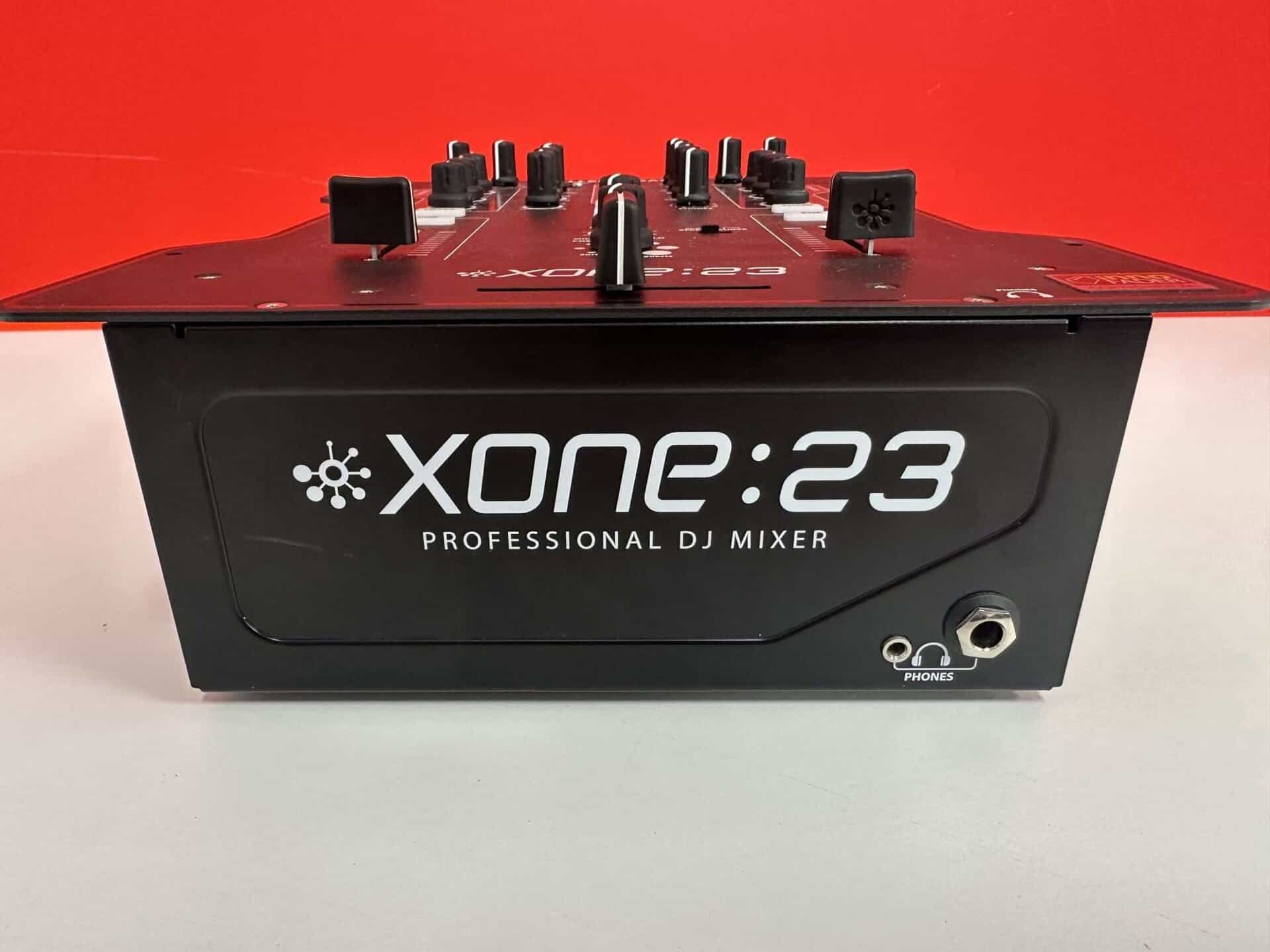 Allen & Heath Xone 23 DJ Mixer - Deck Converters