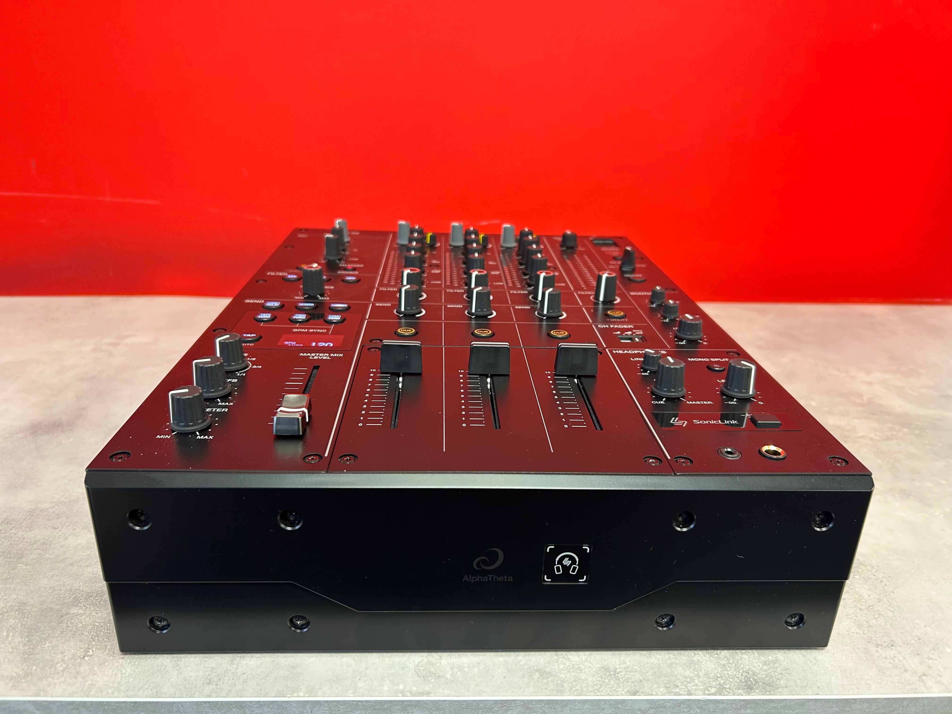 AlphaTheta DJM V5 3 Channel Professional DJ Mixer - B Stock - Deck Converters