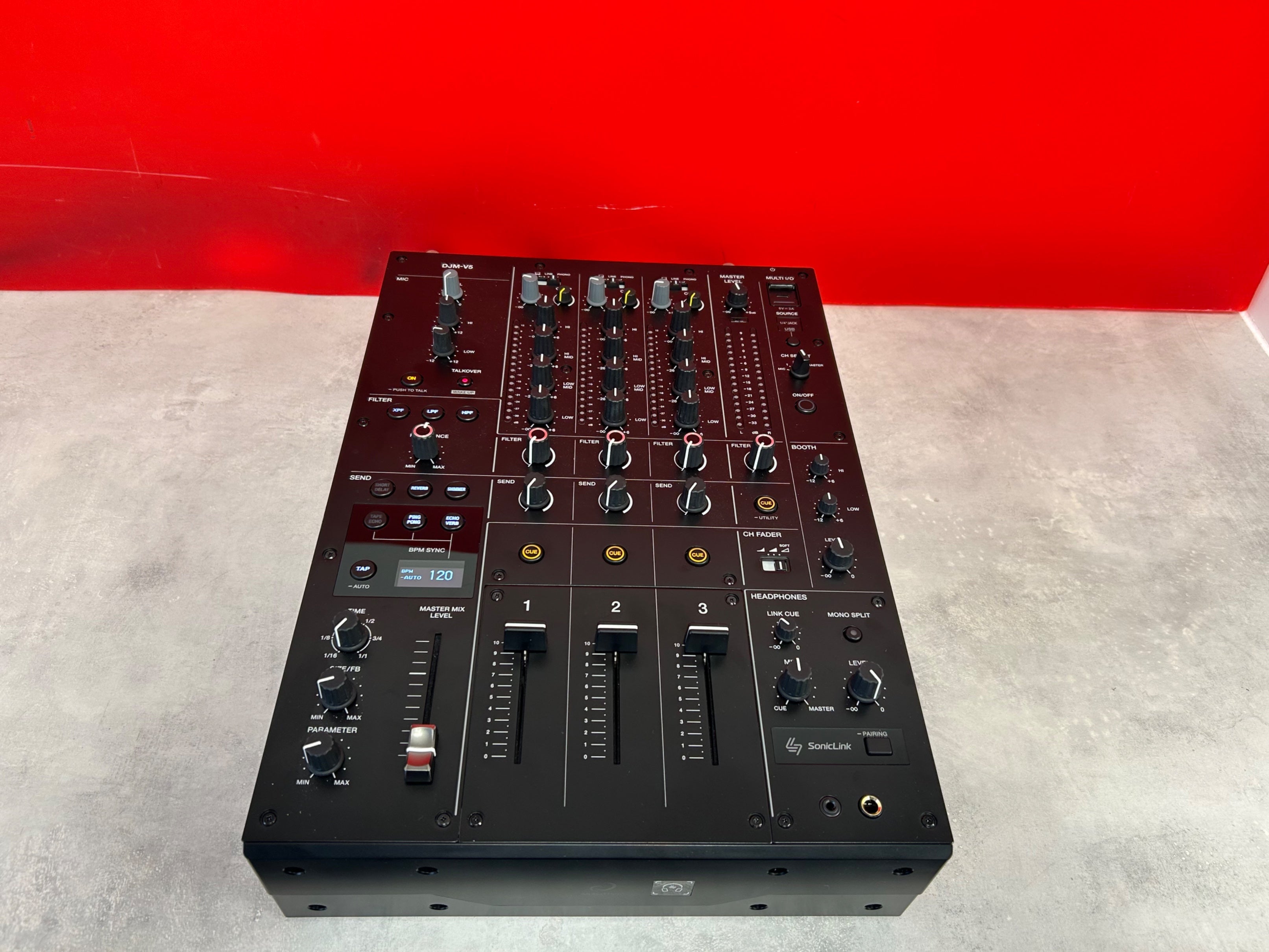 AlphaTheta DJM V5 3 Channel Professional DJ Mixer - B Stock - Deck Converters