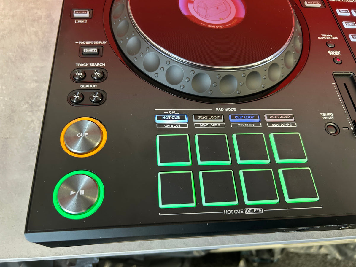AlphaTheta XDJ AZ 4ch DJ All In One DJ Controller - Pre Owned - Deck Converters