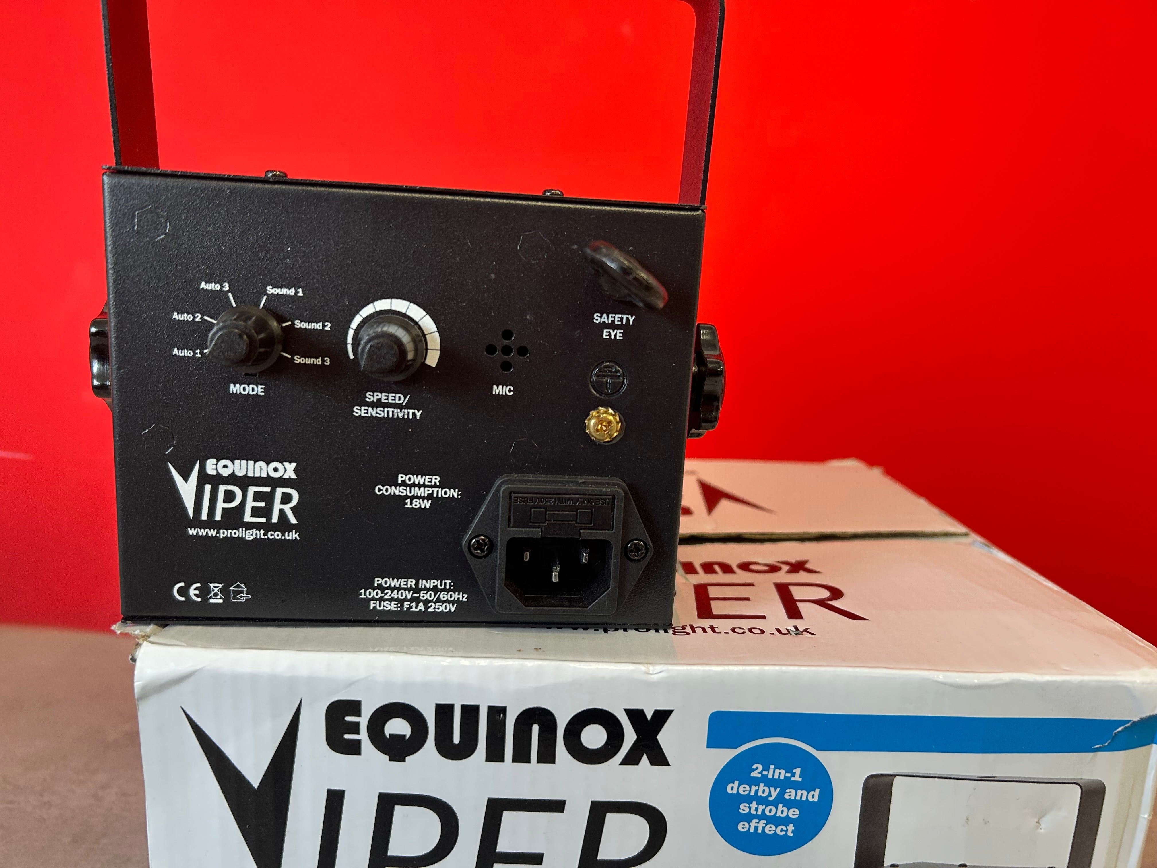 Equinox Lights Set - 2 Maxipar Quad 1 Viper - Pre Owned - Deck Converters