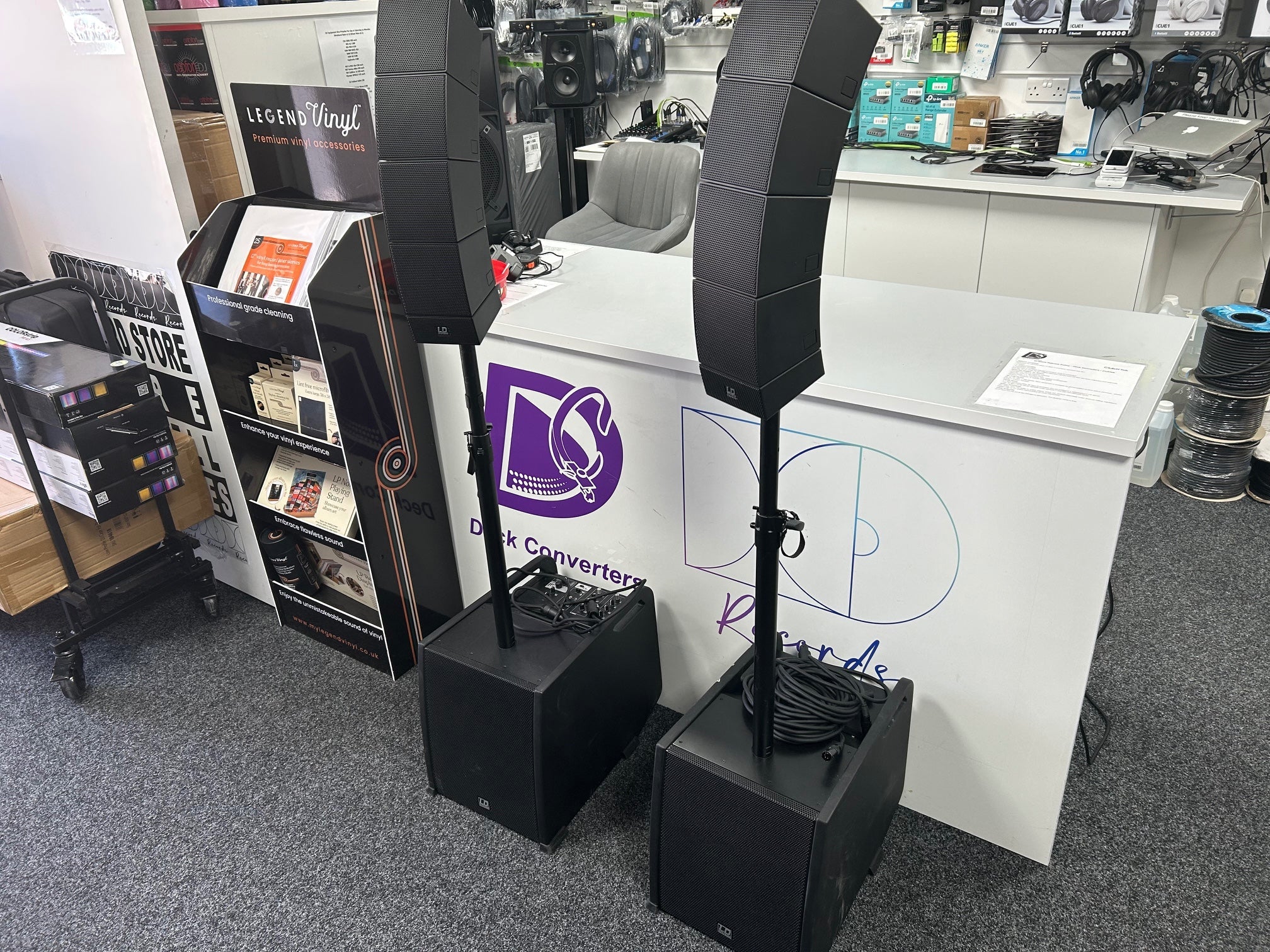 LD Systems CURV 500 PS Portable Line Array Stereo PA System - Pre Owned - Deck Converters