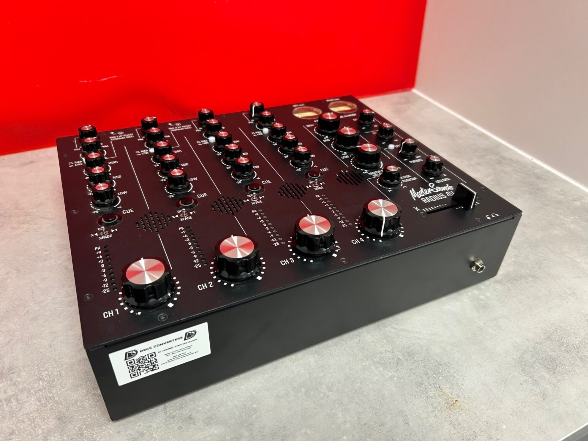 Master Sounds Radius 4V Mixer - Pre Owned - Deck Converters