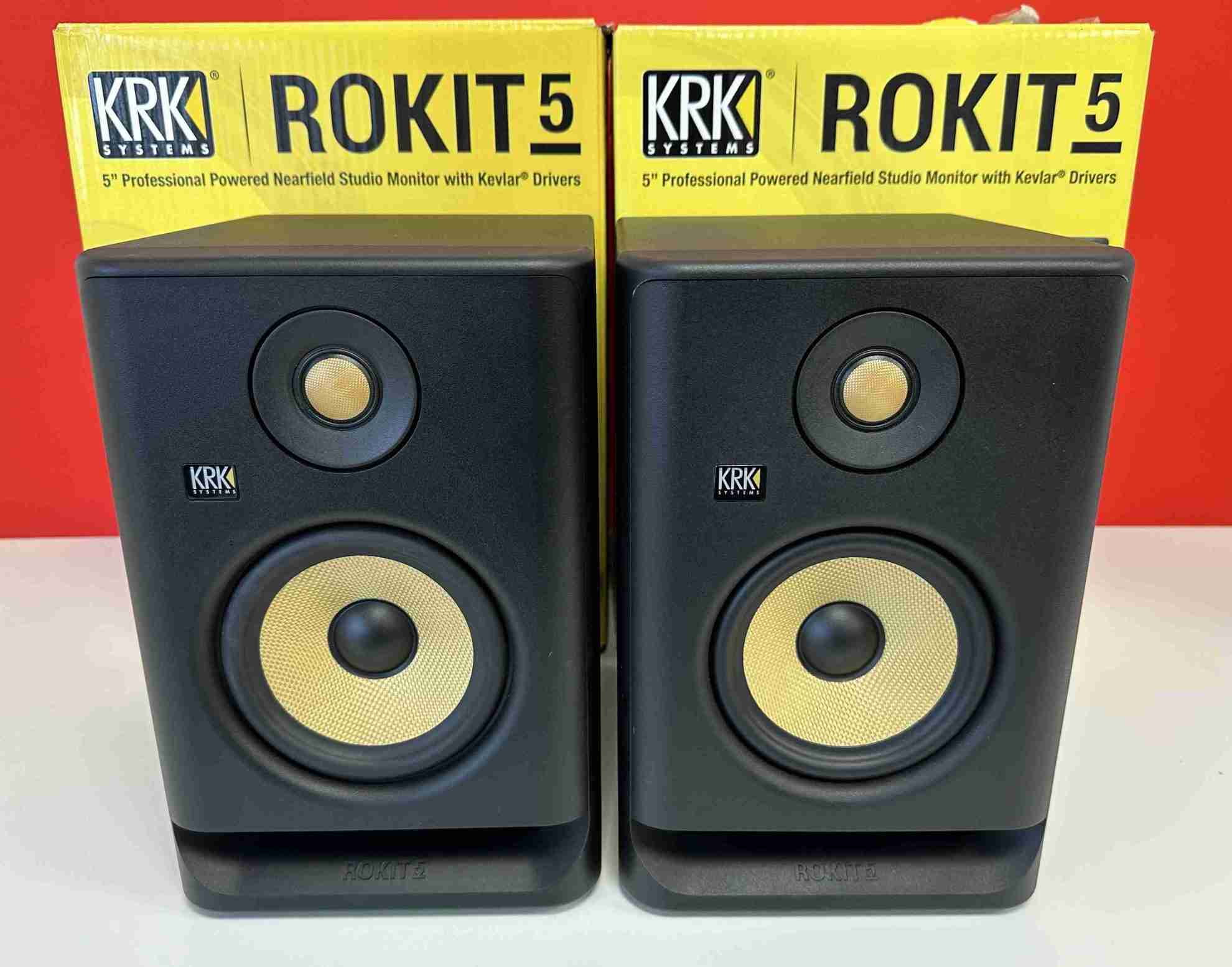 PAIR KRK Rockit RP5 G4 Active Studio Monitors Speakers - Deck Converters