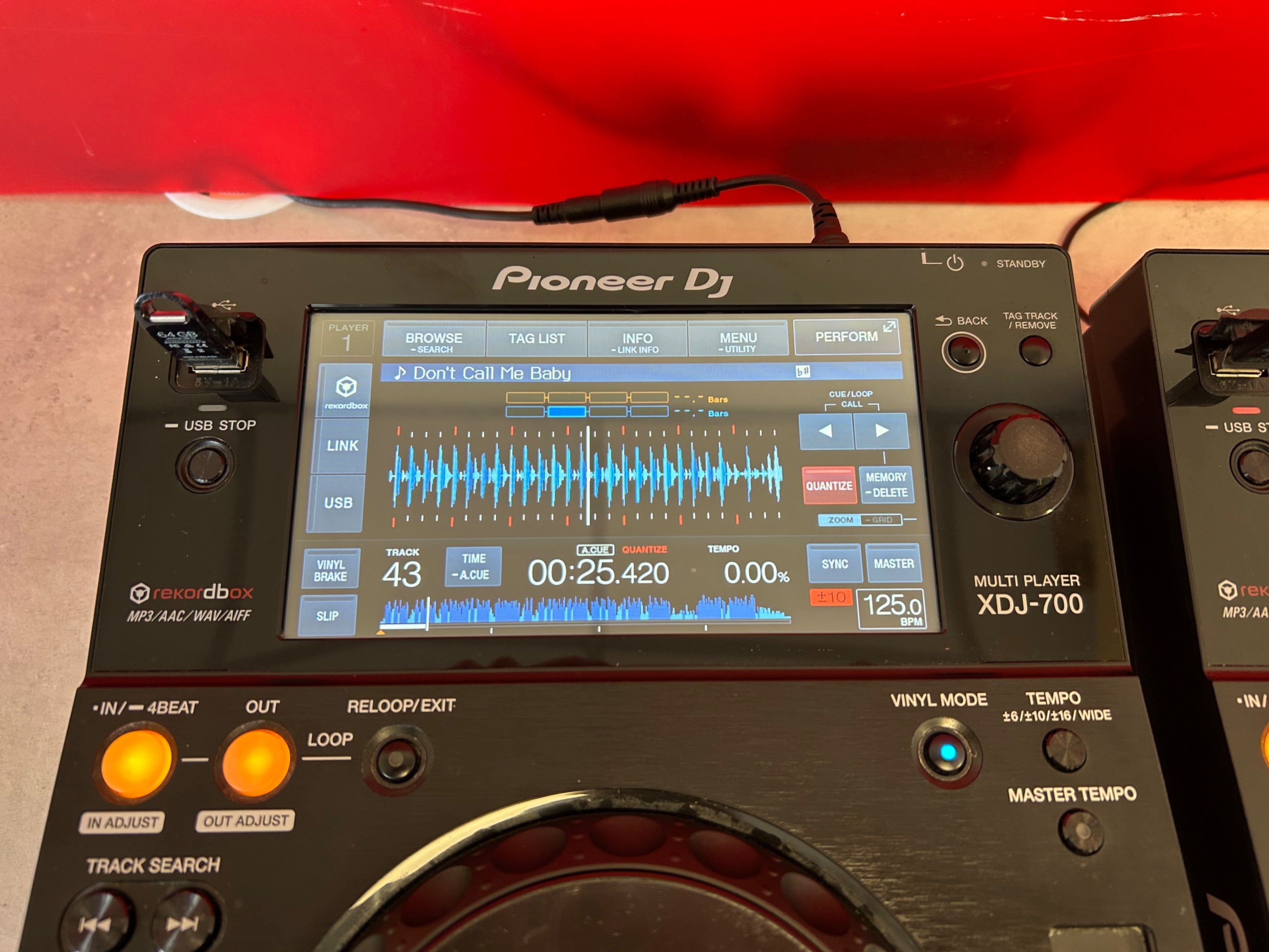 PAIR Pioneer XDJ 700 USB Decks Pre Owned - Deck Converters