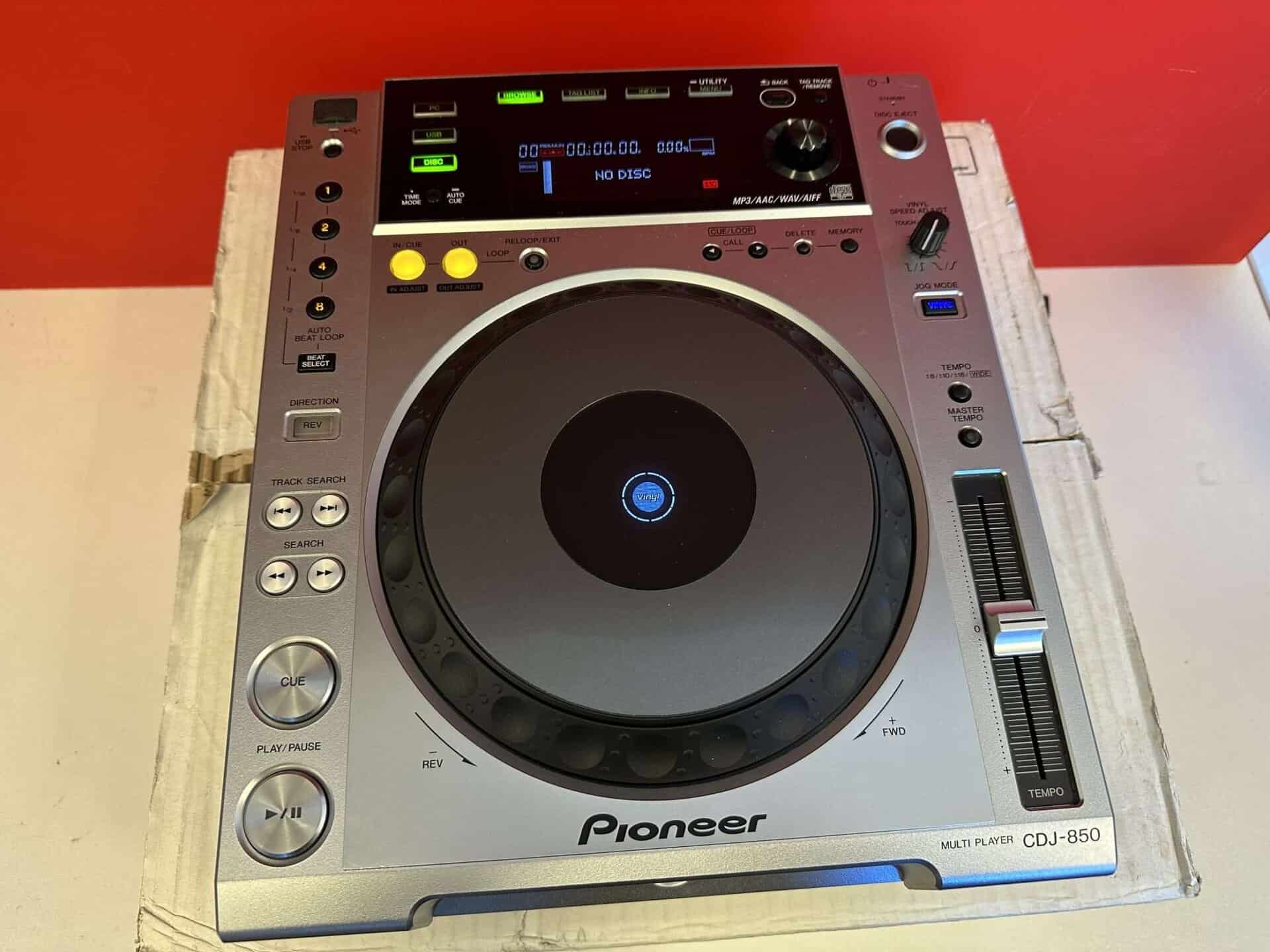 Pioneer CDJ 850 CD USB DJ Deck Silver - Deck Converters