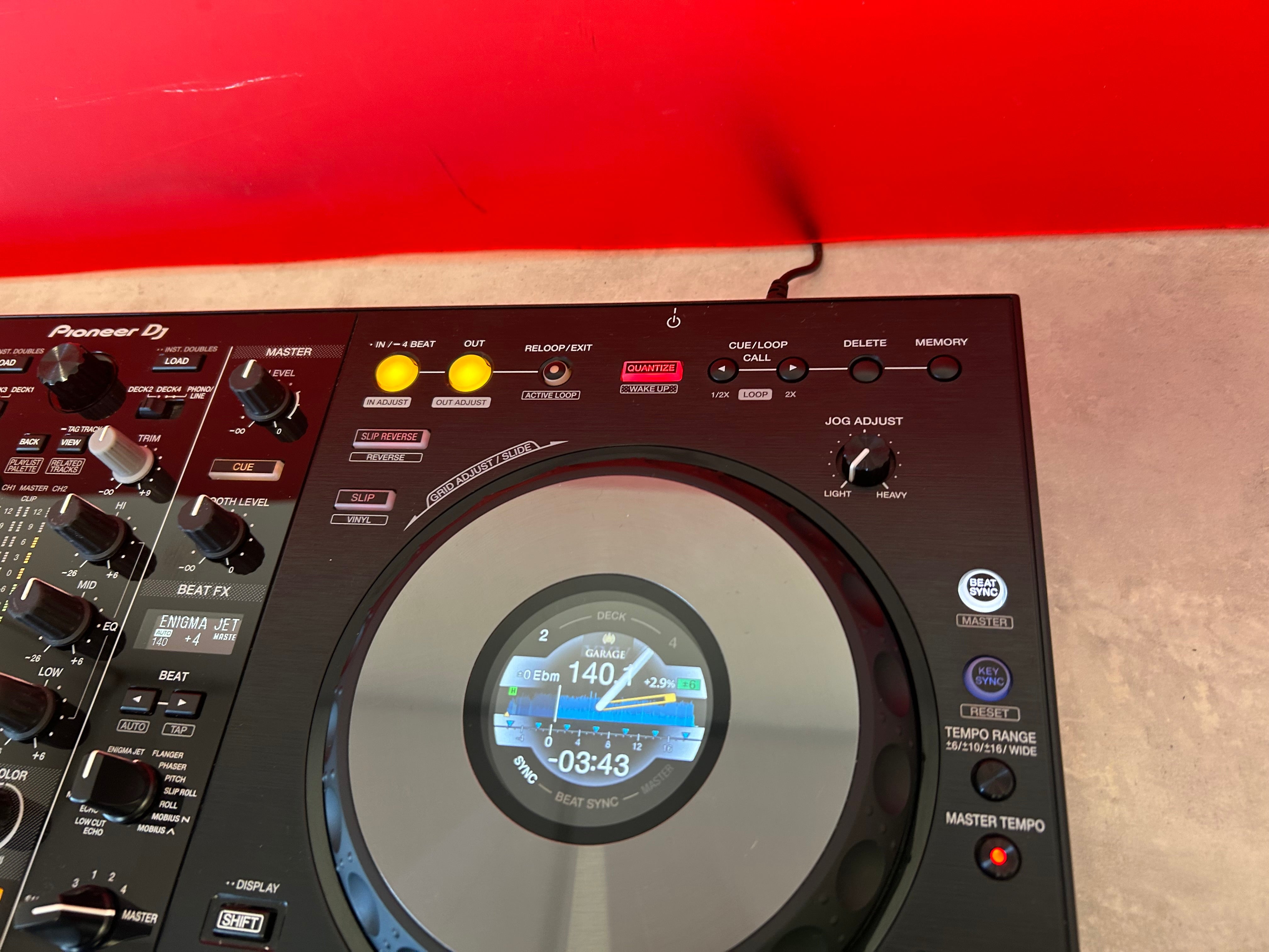 Pioneer DDJ 800 DJ Controller - Pre Owned - Deck Converters