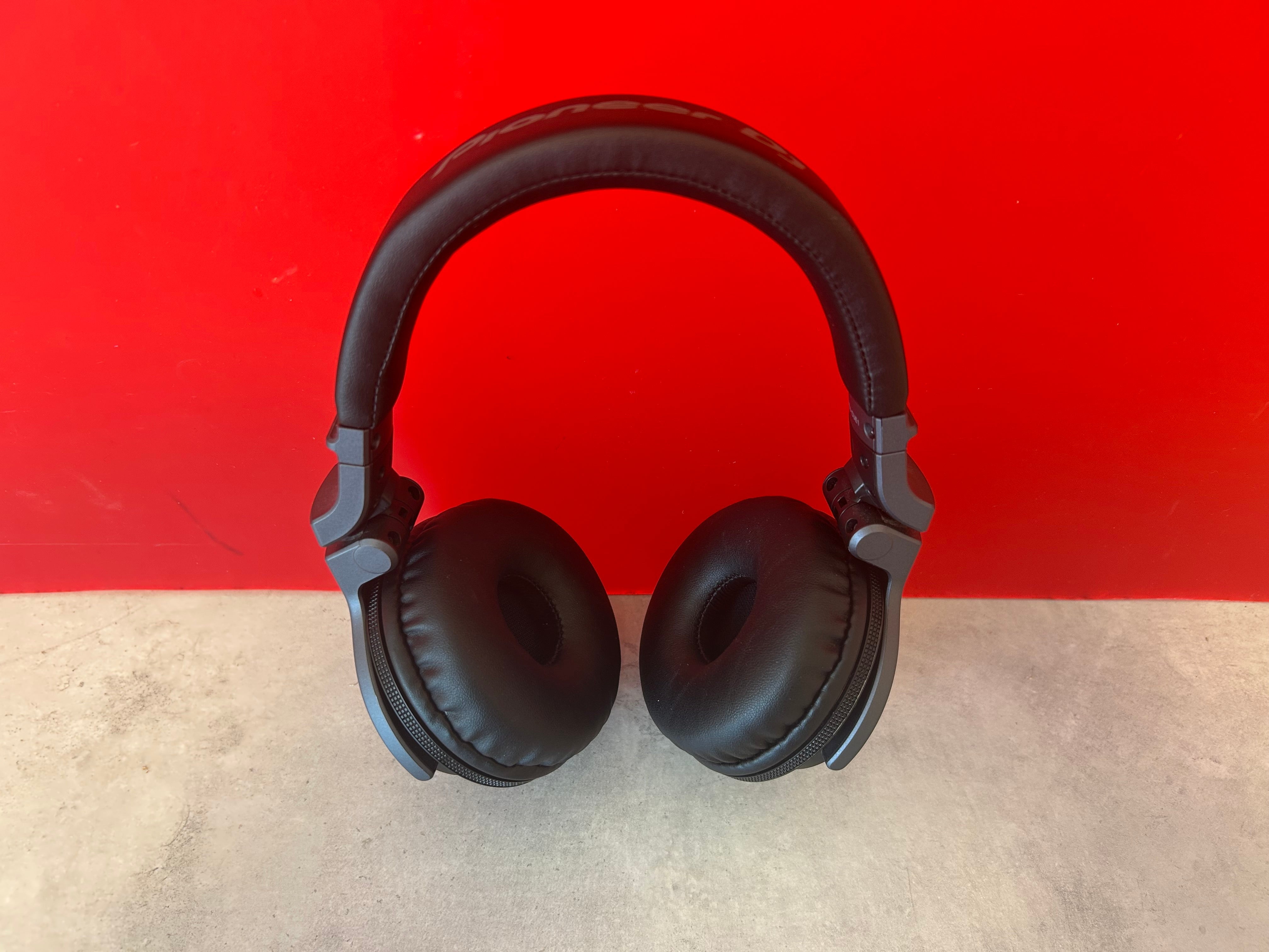 Pioneer DJ HDJ - CUE1 DJ Headphones Black - Pre Owned - Deck Converters