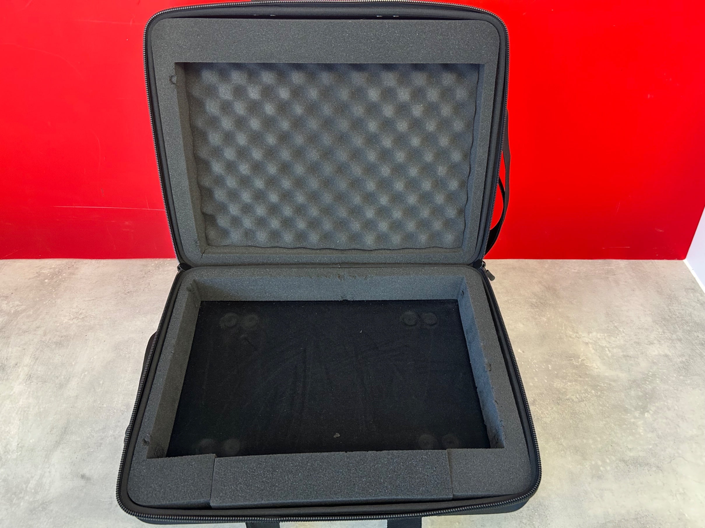 Pioneer DJC-S9 Protective Carry Case - Pre Owned - Deck Converters
