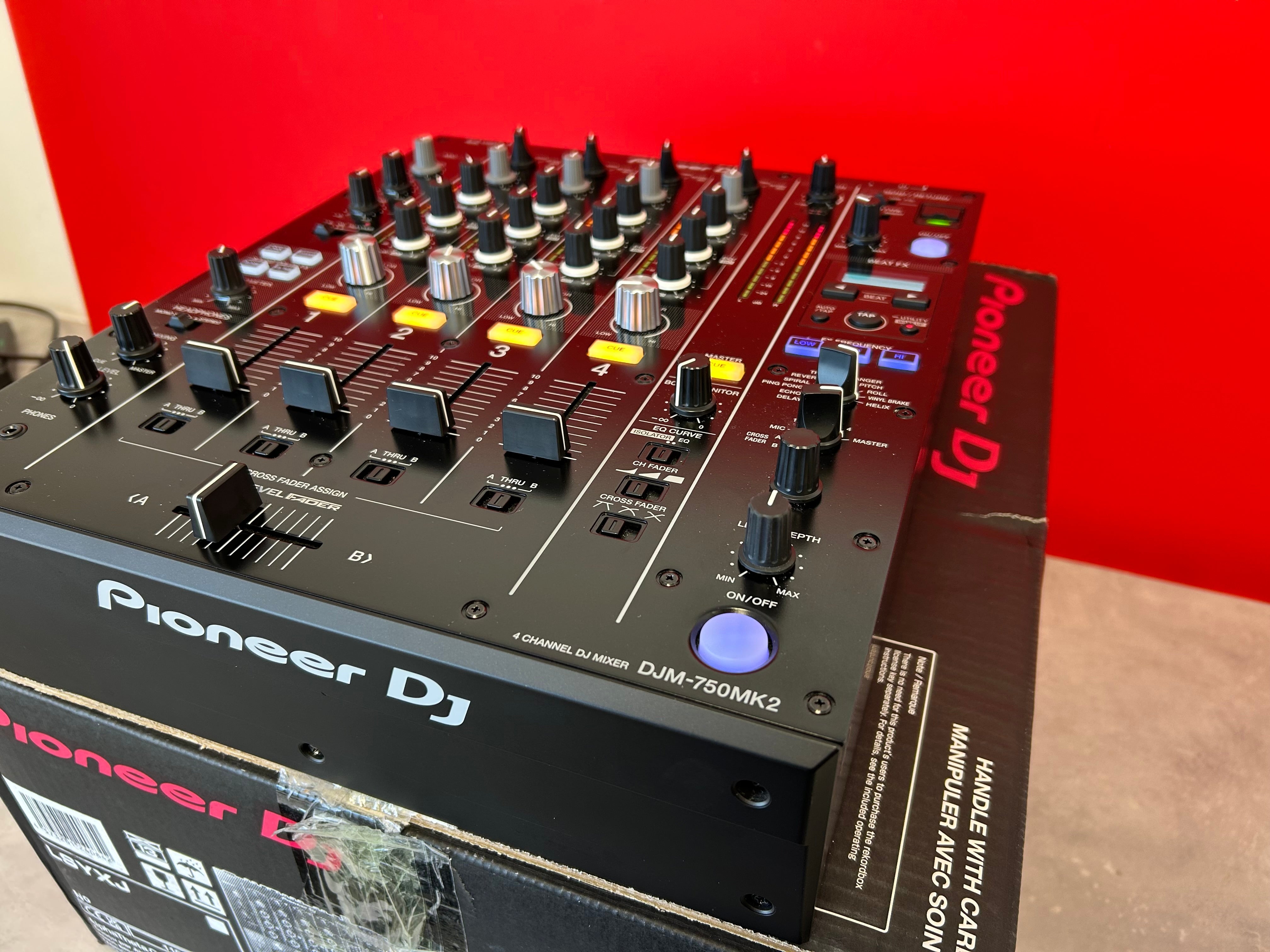 Pioneer DJM 750 MK2 DJ Mixer - Pre Owned - Deck Converters