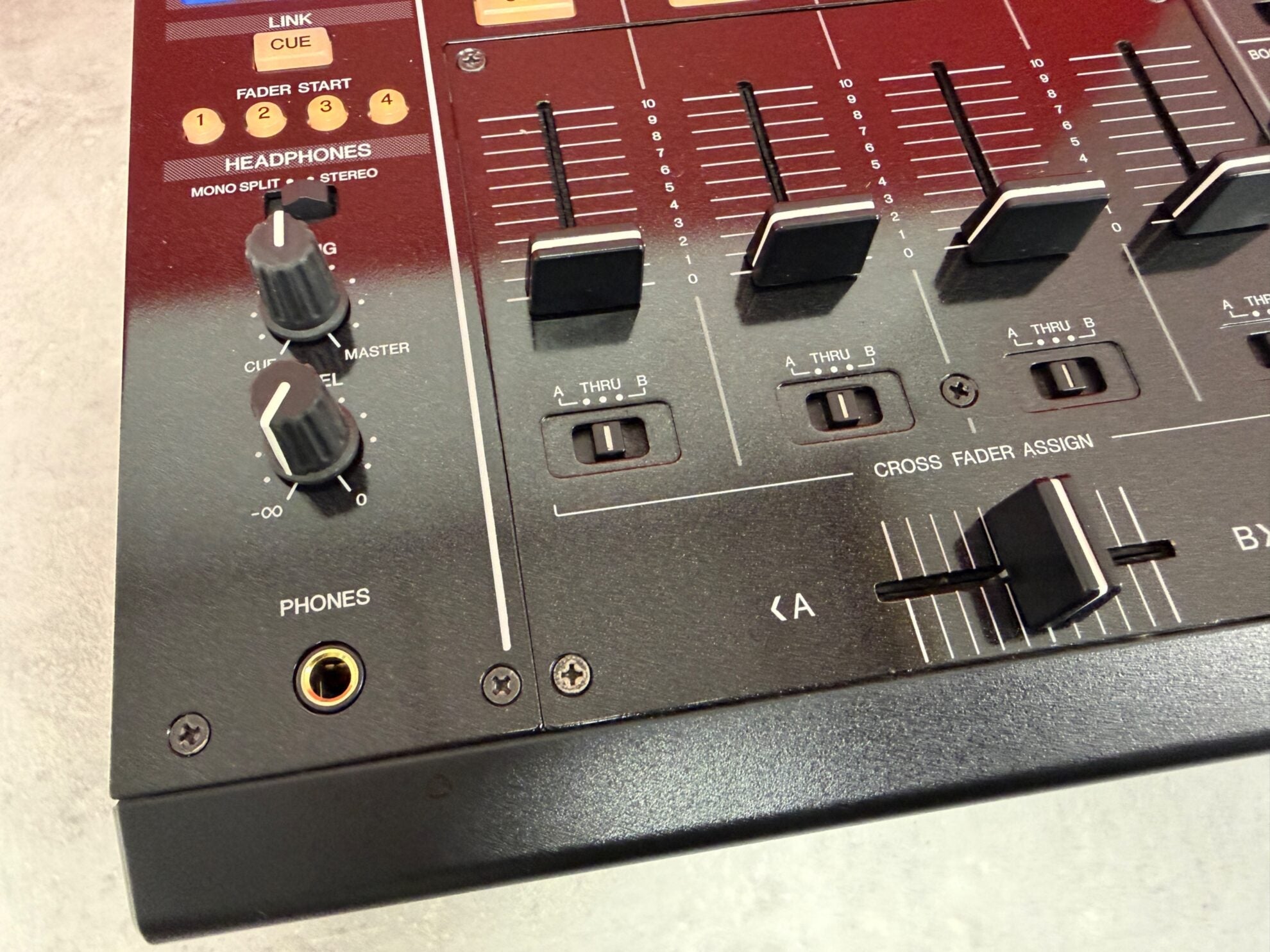 Pioneer DJM 900 Nexus DJ Mixer Pre Owned - Deck Converters