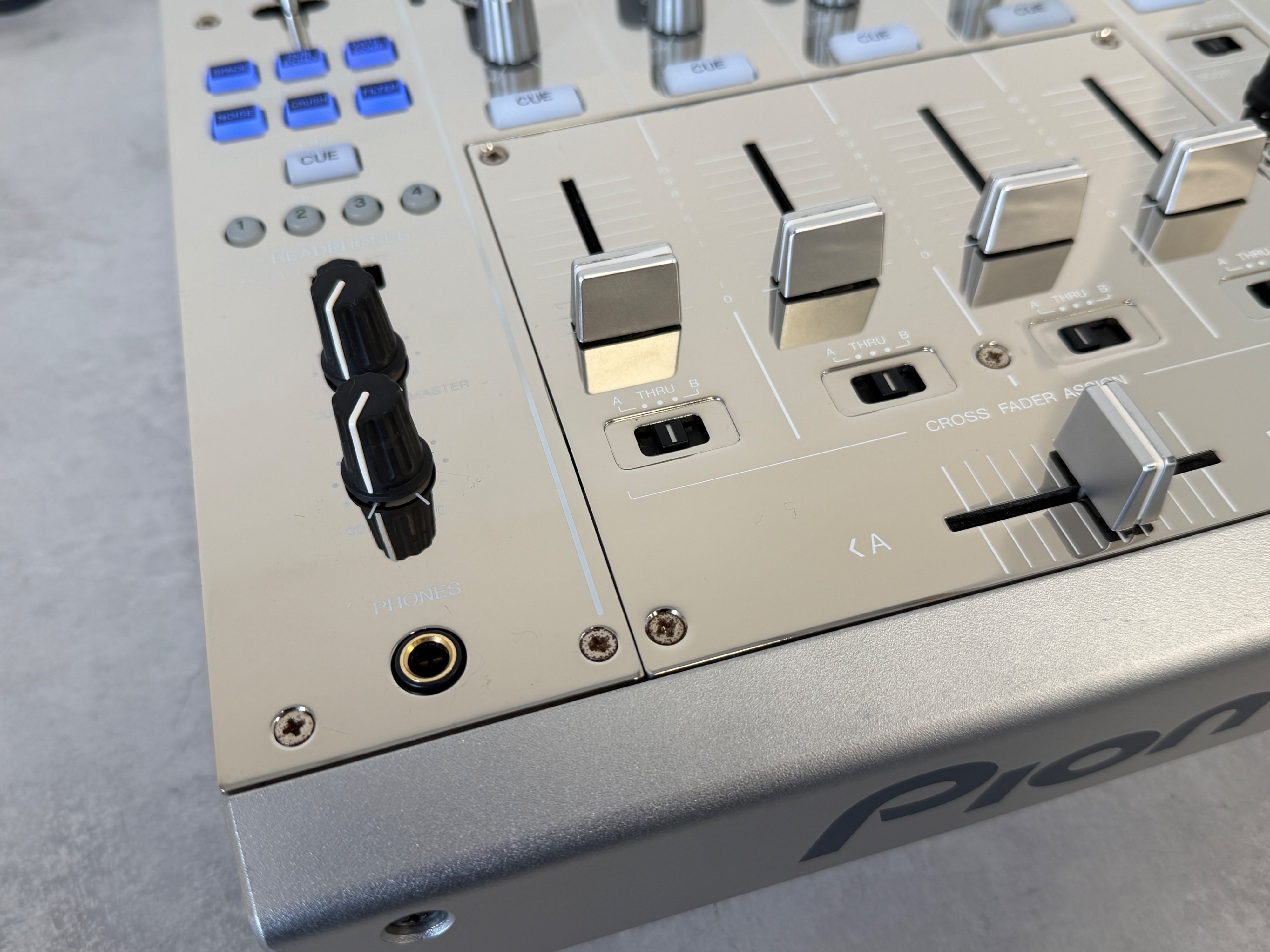 Pioneer DJM 900 Nexus Platinum Limited Edition - Pre Owned - Deck Converters