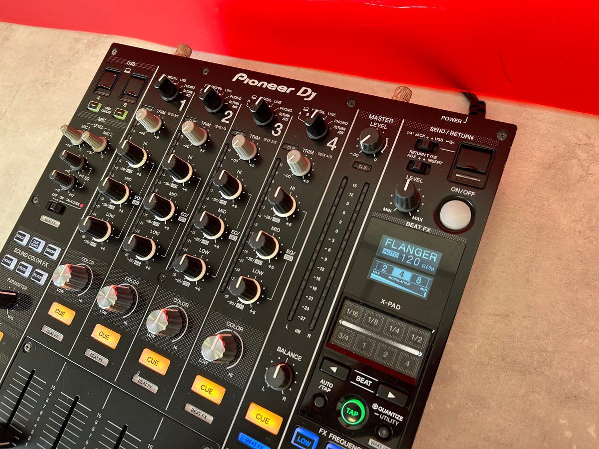 Pioneer DJM 900 NXS2 DJ Mixer - Pre Owned - Deck Converters