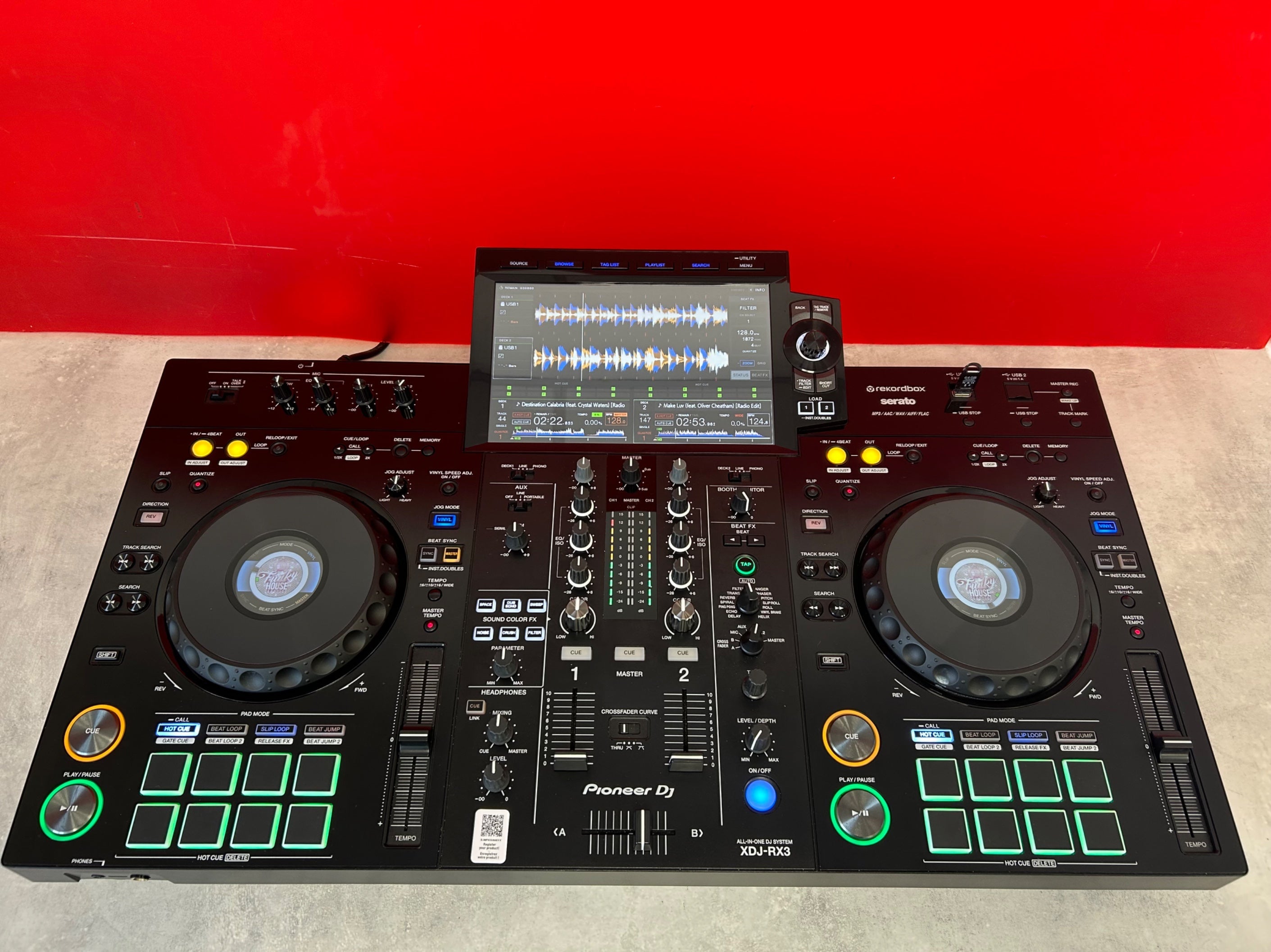 Pioneer XDJ RX3 2-Ch DJ System Pre Owned - Boxed – Deck Converters