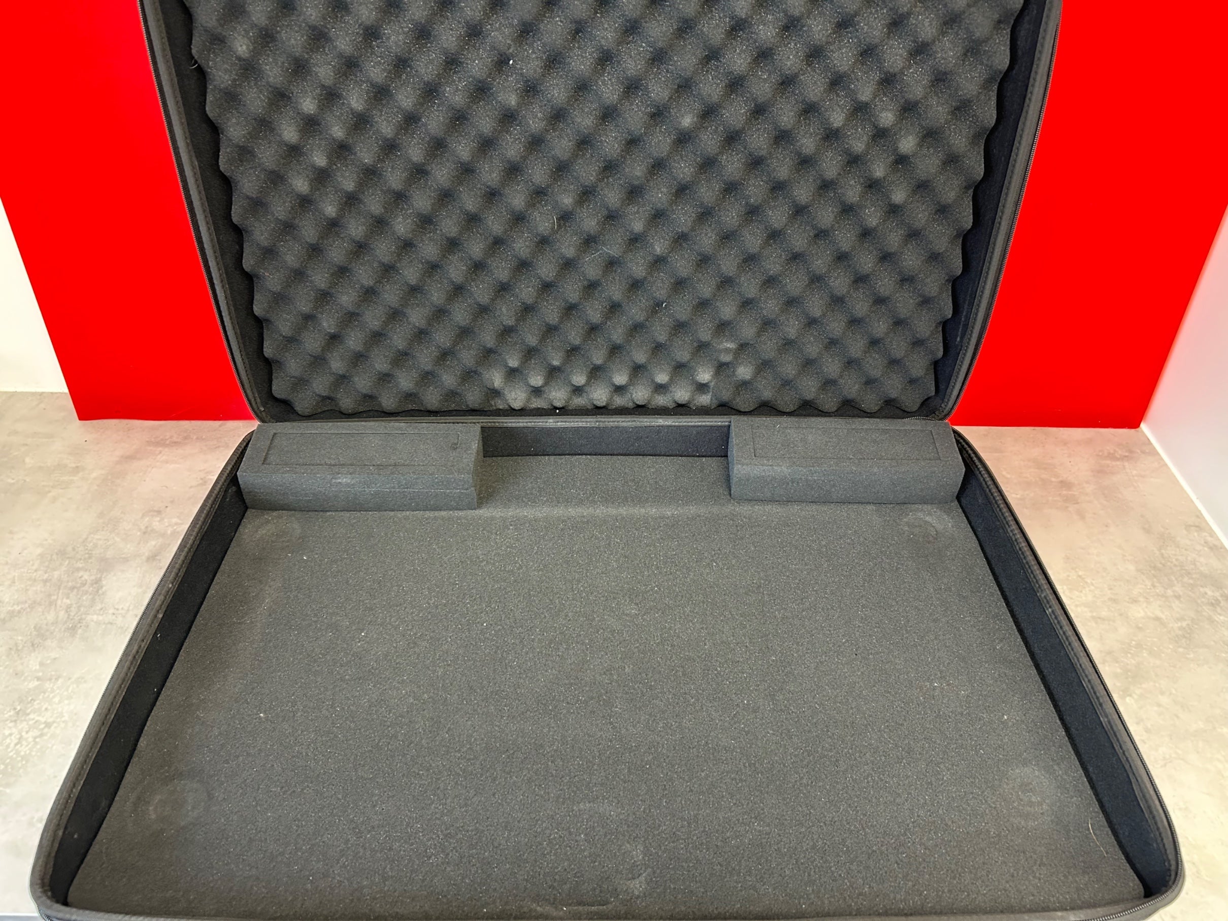 Protekt Plus Series Bag for Pioneer XDJ-RX3 - Pre Owned - Deck Converters