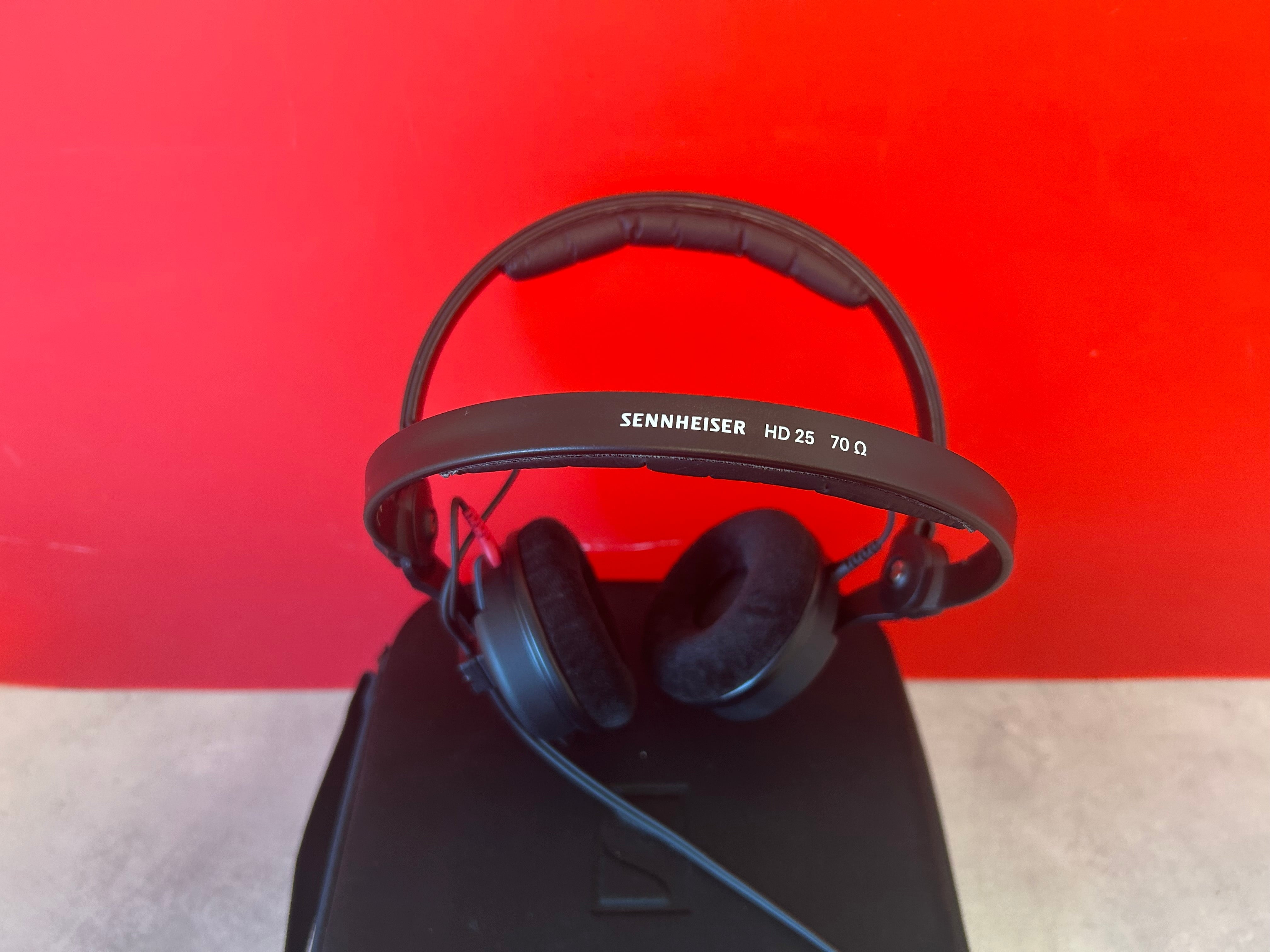 Sennheiser HD 25 Headphones - Pre Owned - Deck Converters