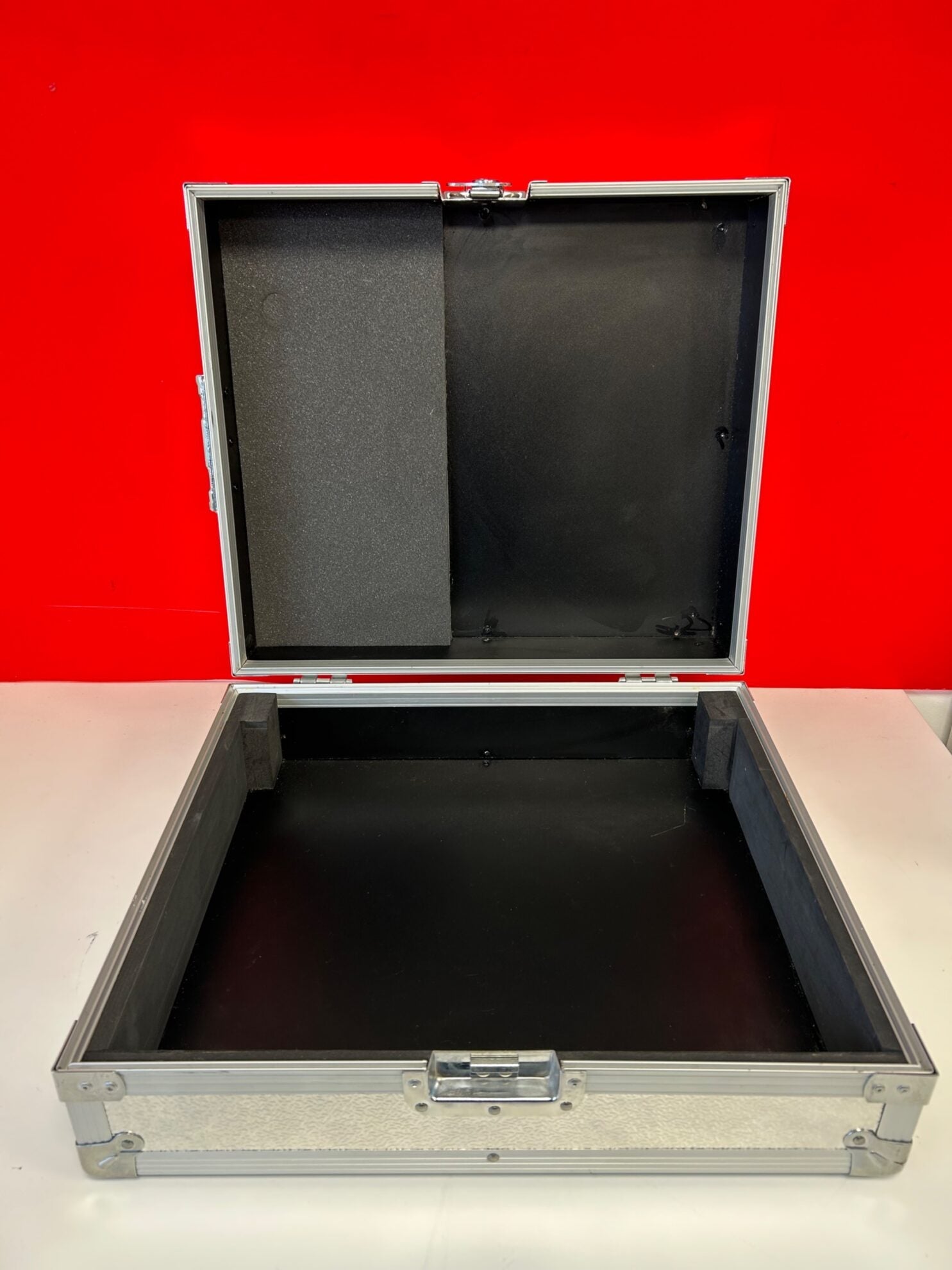 Technics Turntable Flight Case - Pre Owned - Deck Converters