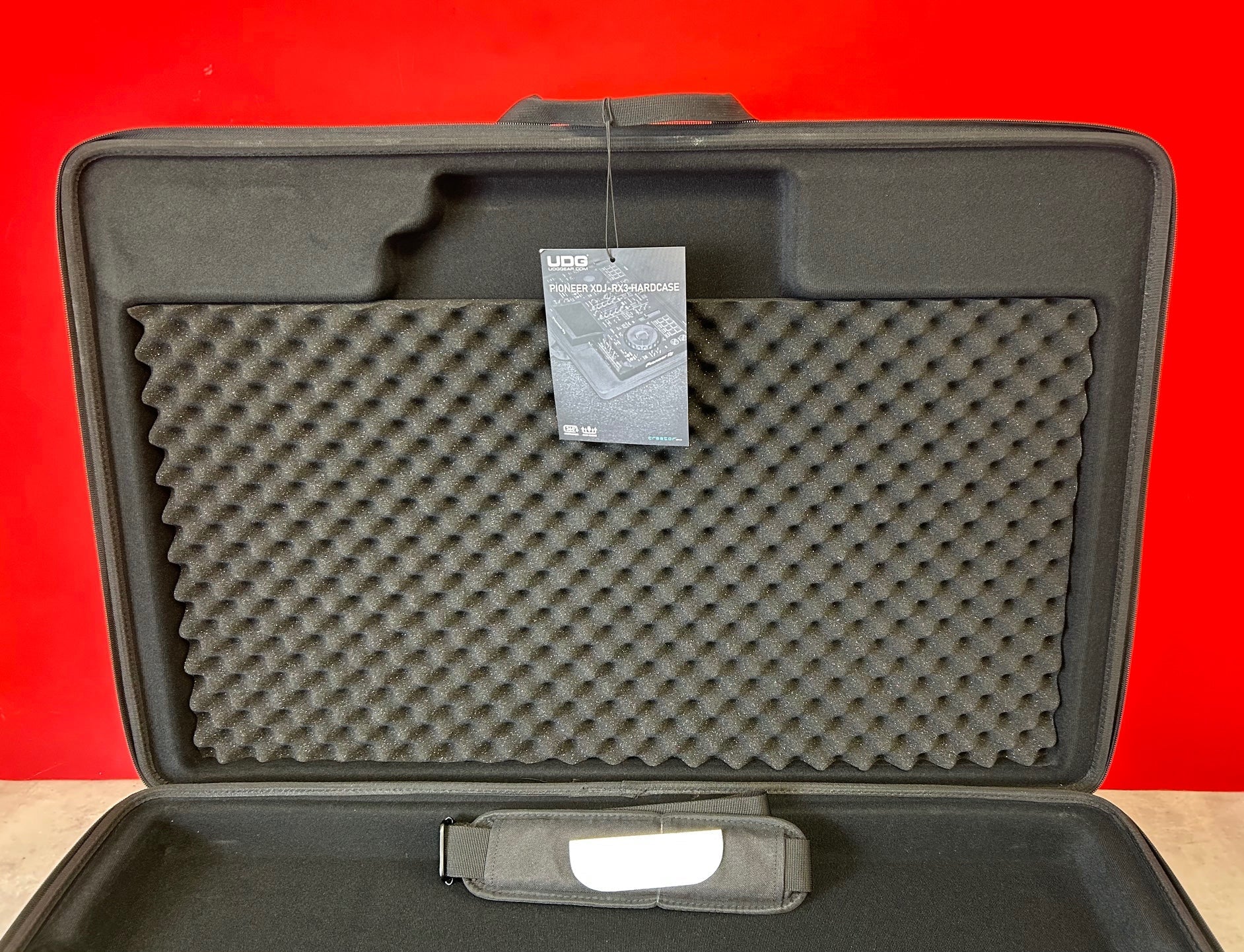UDG Creator Pioneer XDJ RX3 Hard case - Pre Owned - Deck Converters