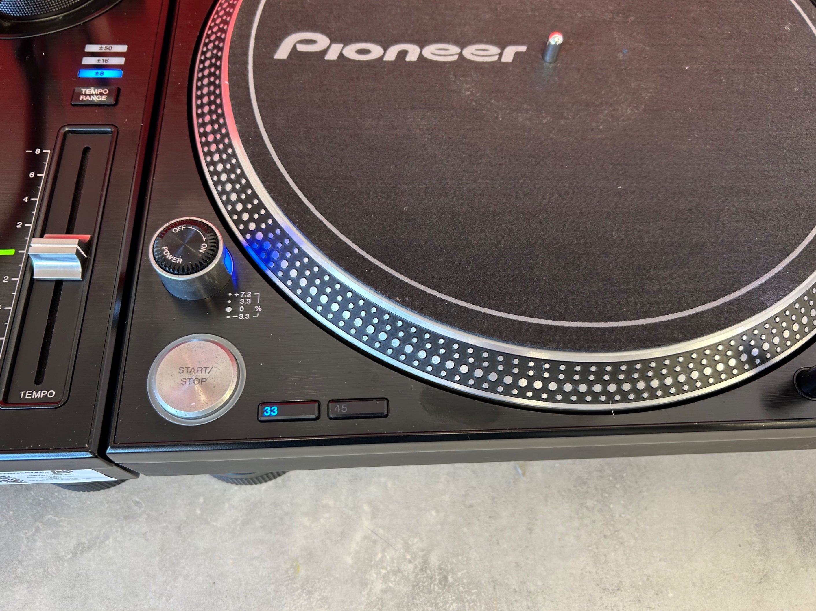 Pioneer PLX-1000 Professional Direct Drive Turntable  Pair - Pre Owned