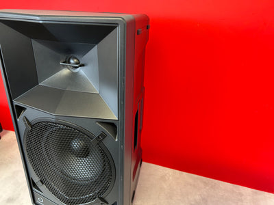 AlphaTheta WAVE EIGHT 8" Battery Powered Loudspeaker - Pre Owned