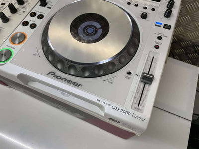 2x Pioneer CDJ 2000 White DJ Decks + DJM 900 Nexus - Deck Converters
