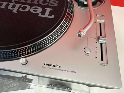 2x TECHNICS SL 1200 MK7 DIRECT DRIVE DJ TURNTABLE - Deck Converters