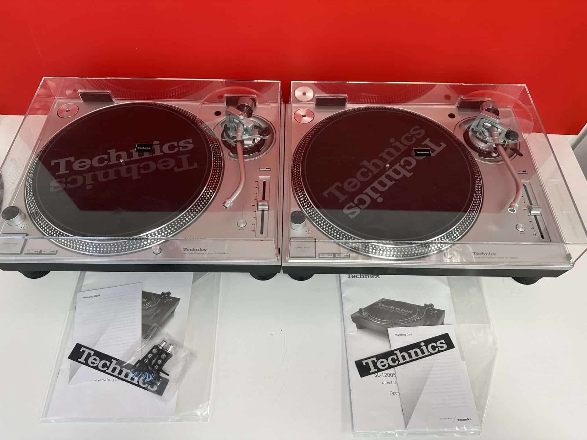 2x TECHNICS SL 1200 MK7 DIRECT DRIVE DJ TURNTABLE - Deck Converters