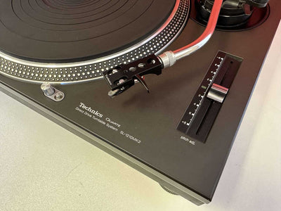 2x Technics SL 1210 MK2 Turntables Decks - Deck Converters