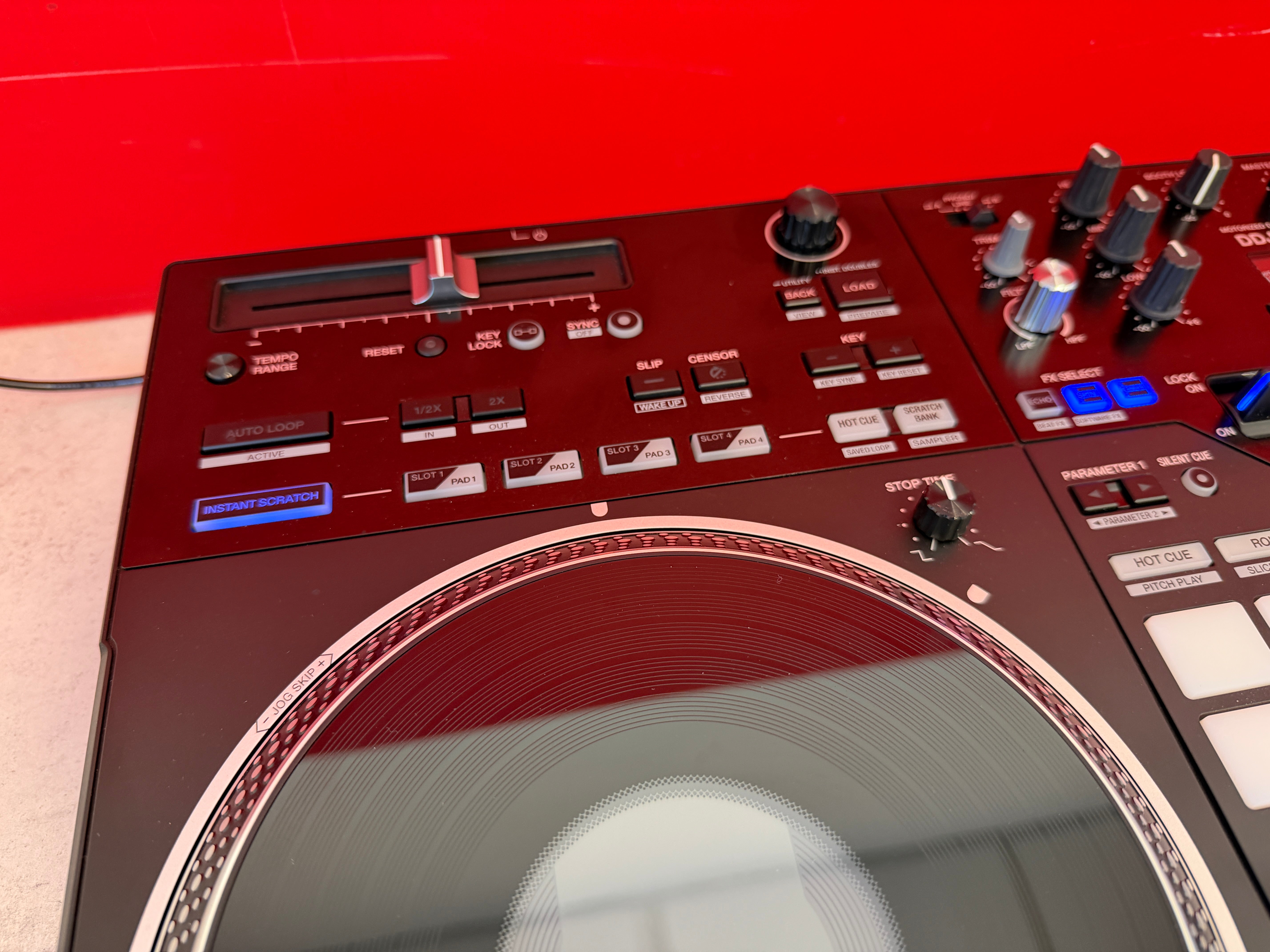 Pioneer DDJ REV-7 DJ Controller - Pre Owned