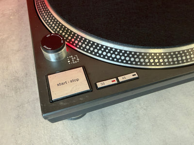 Paire de platines vinyles Technics SL 1210 MK2