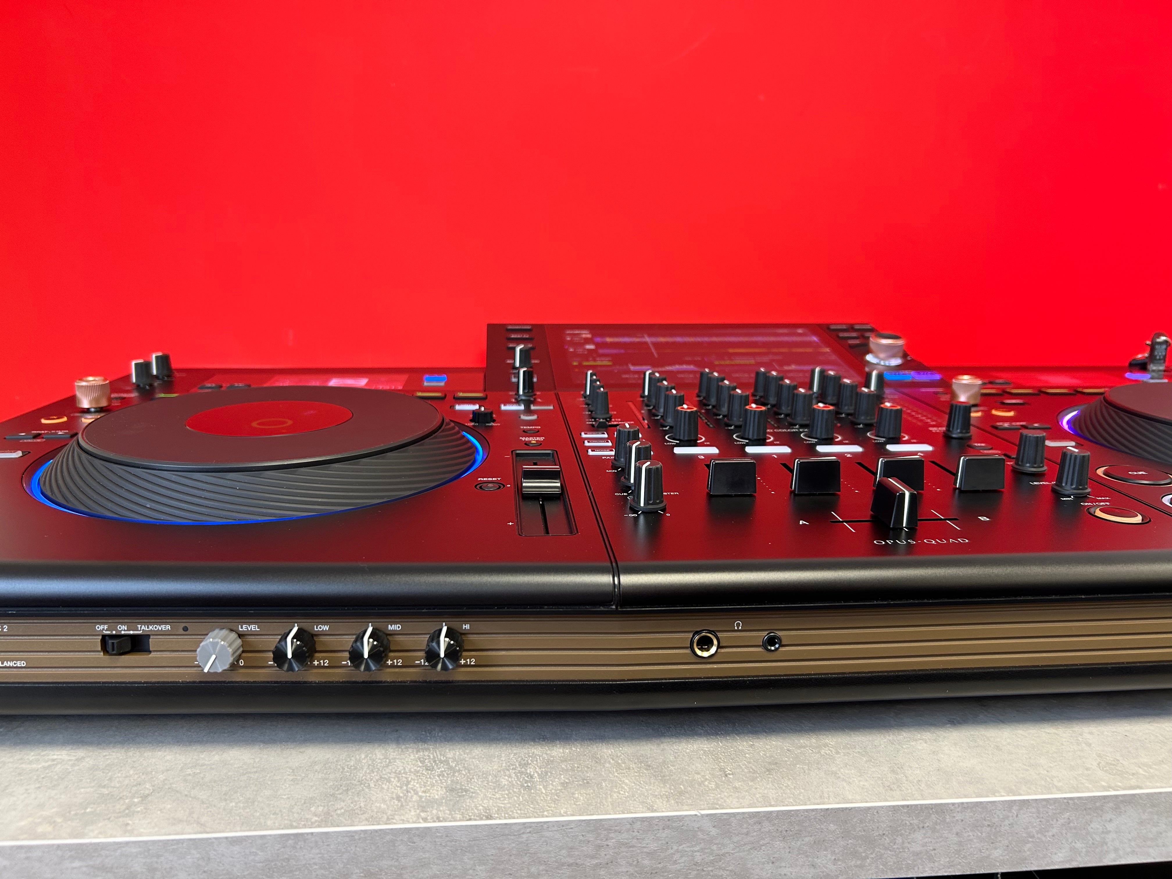 Pioneer DJ OPUS-QUAD 4-Channel DJ System - Pre-Owned