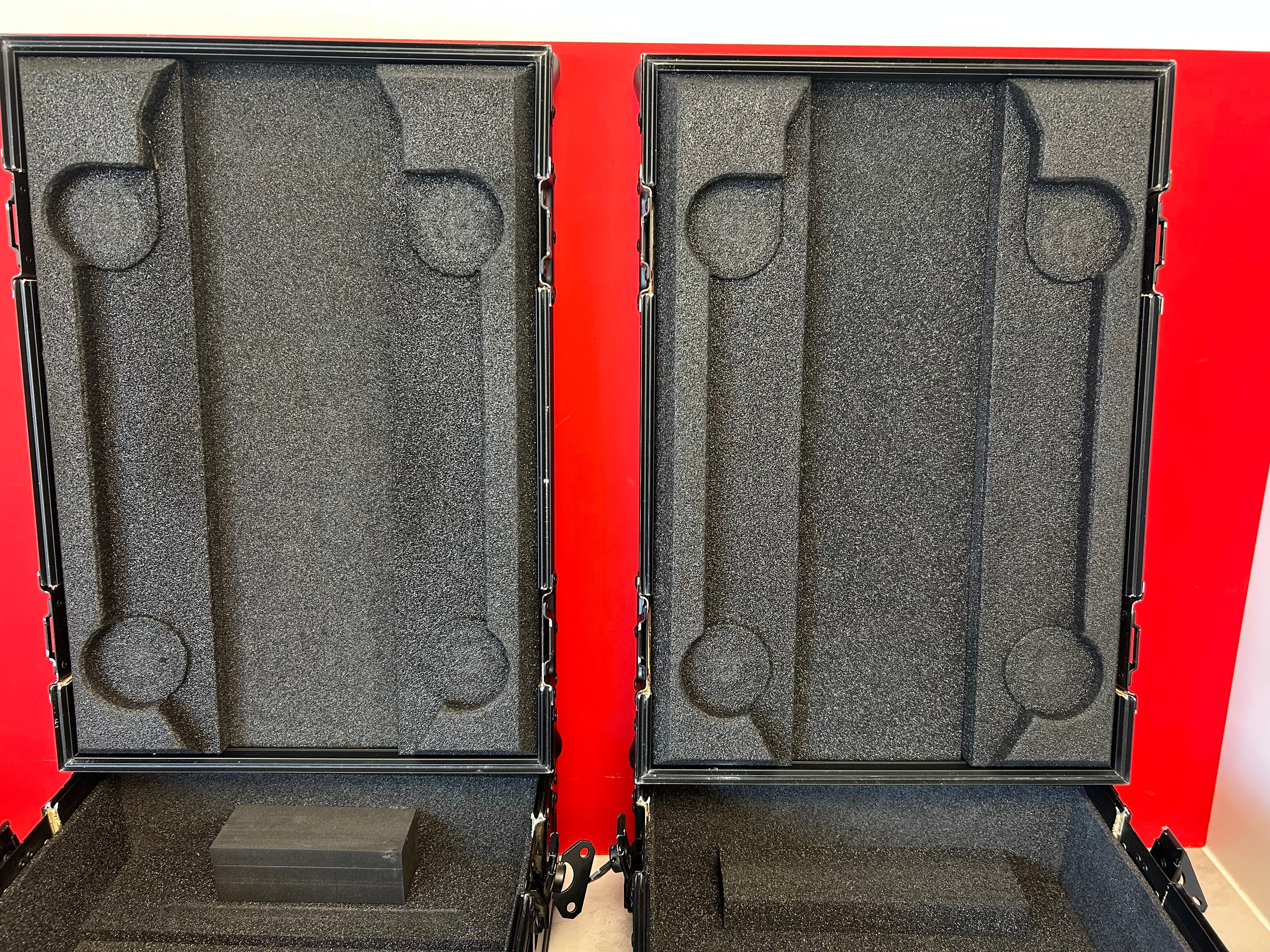 PAIR Pioneer DJ Flight Case FLT-2000NXS2- Pre Owned