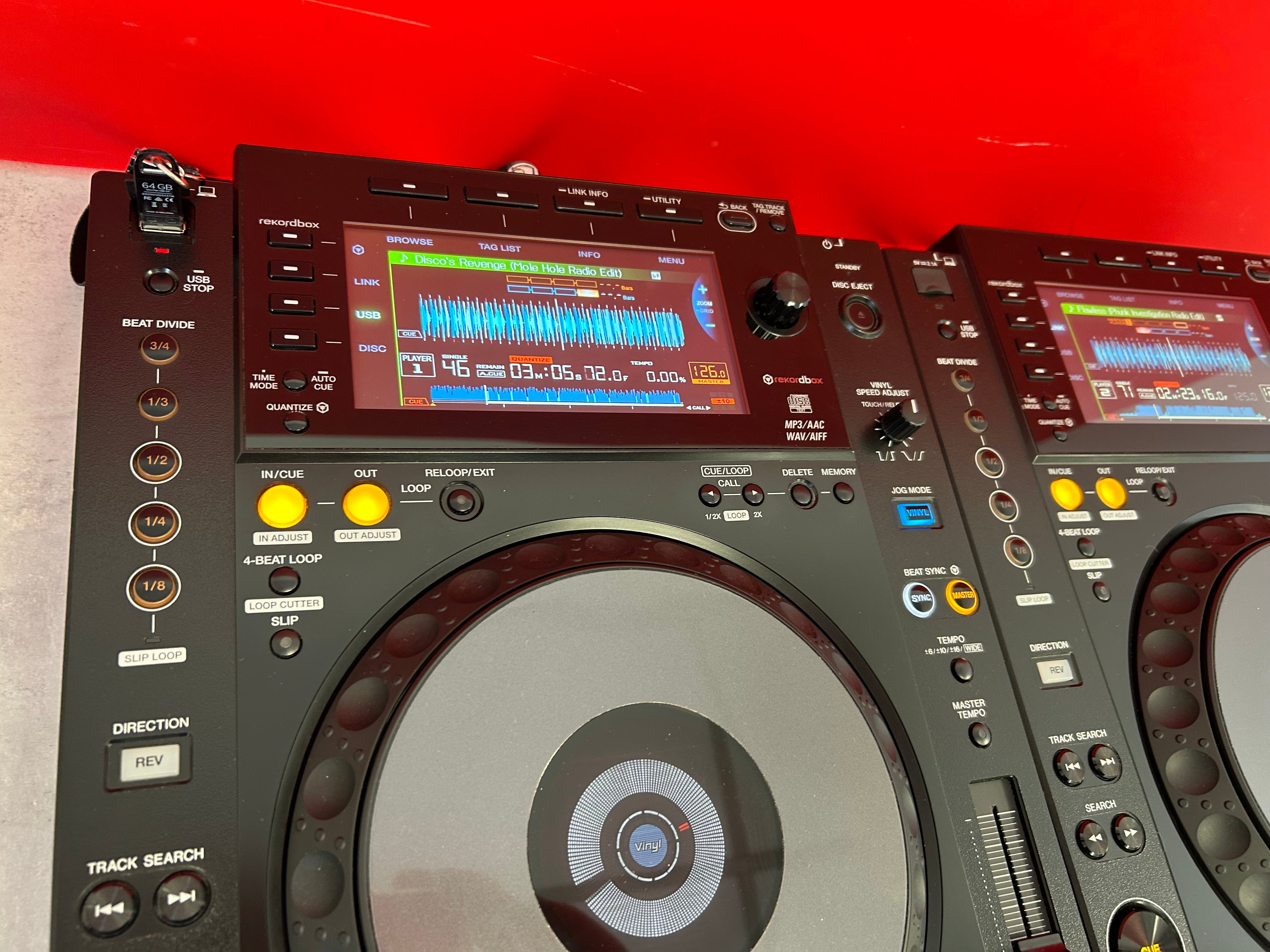 PAIR Pioneer CDJ 900 Nexus DJ Decks - Pre Owned
