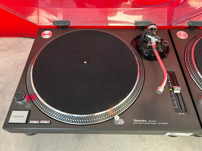 Paire de platines vinyles Technics SL 1210 MK2