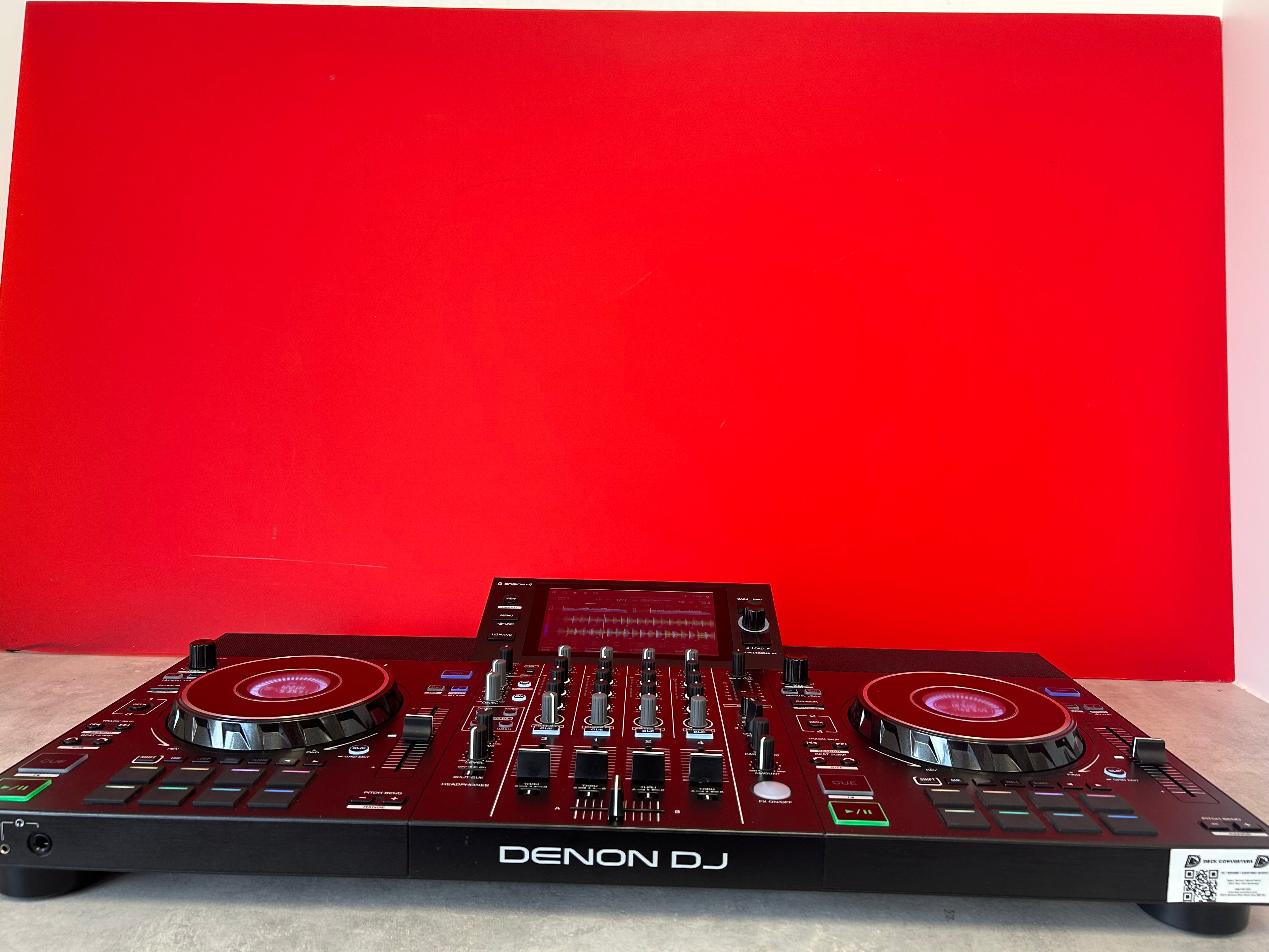 Denon DJ SC LIVE 4 - 4 Deck Standalone DJ Controller - Pre Owned