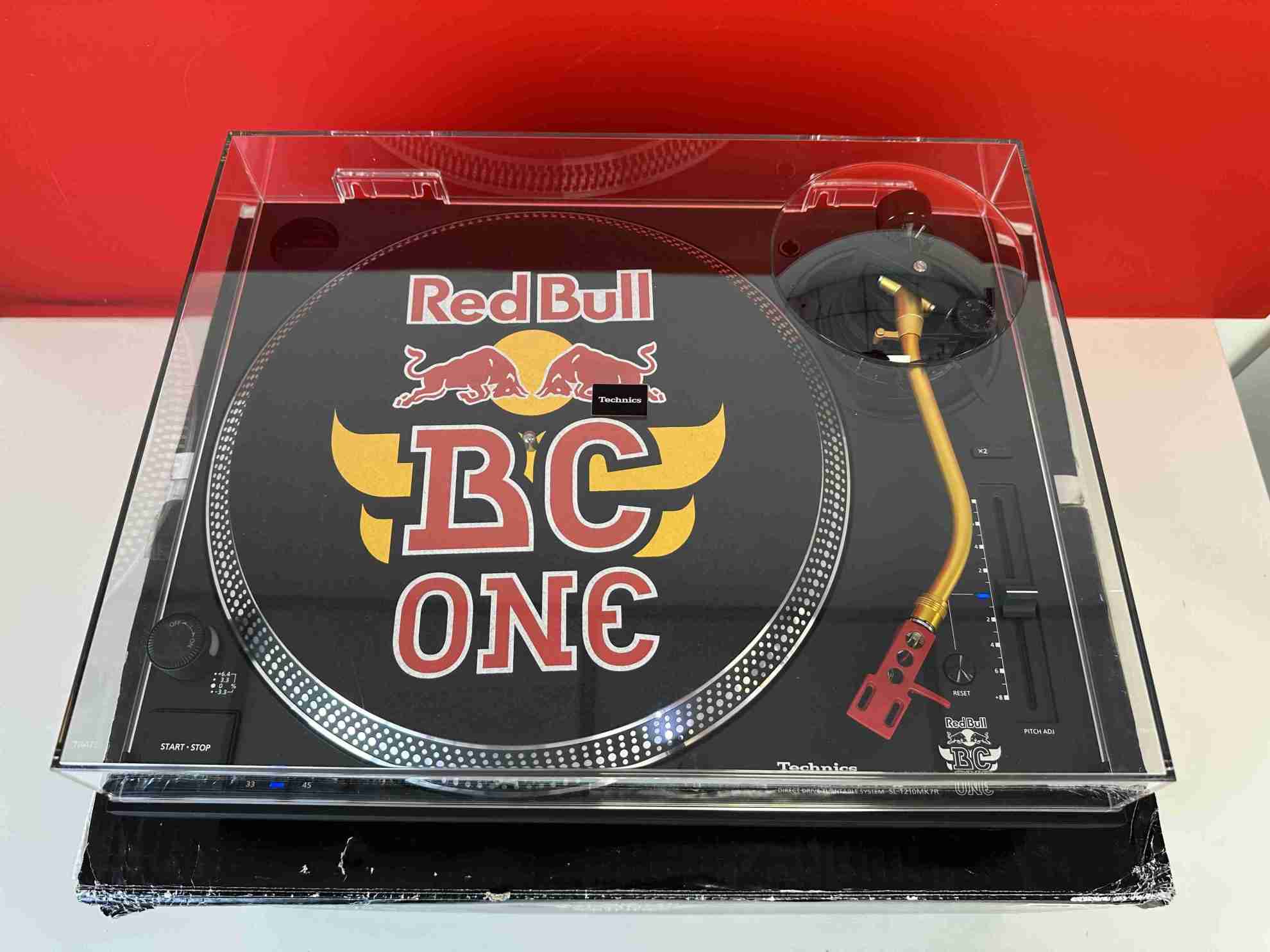 Technics 1210 MK7RB Limited Redbull Edition DJ Turntable