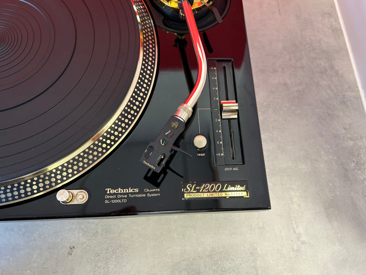Technics SL-1200LTD Gold Limited Edition Direct Drive Turntable Pair - Pre Owned