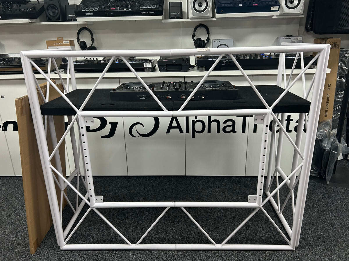 Ultimax TrussBooth WH Aluminium Truss DJ Booth c/w VESA TV mount and Shelf - Pre Owned