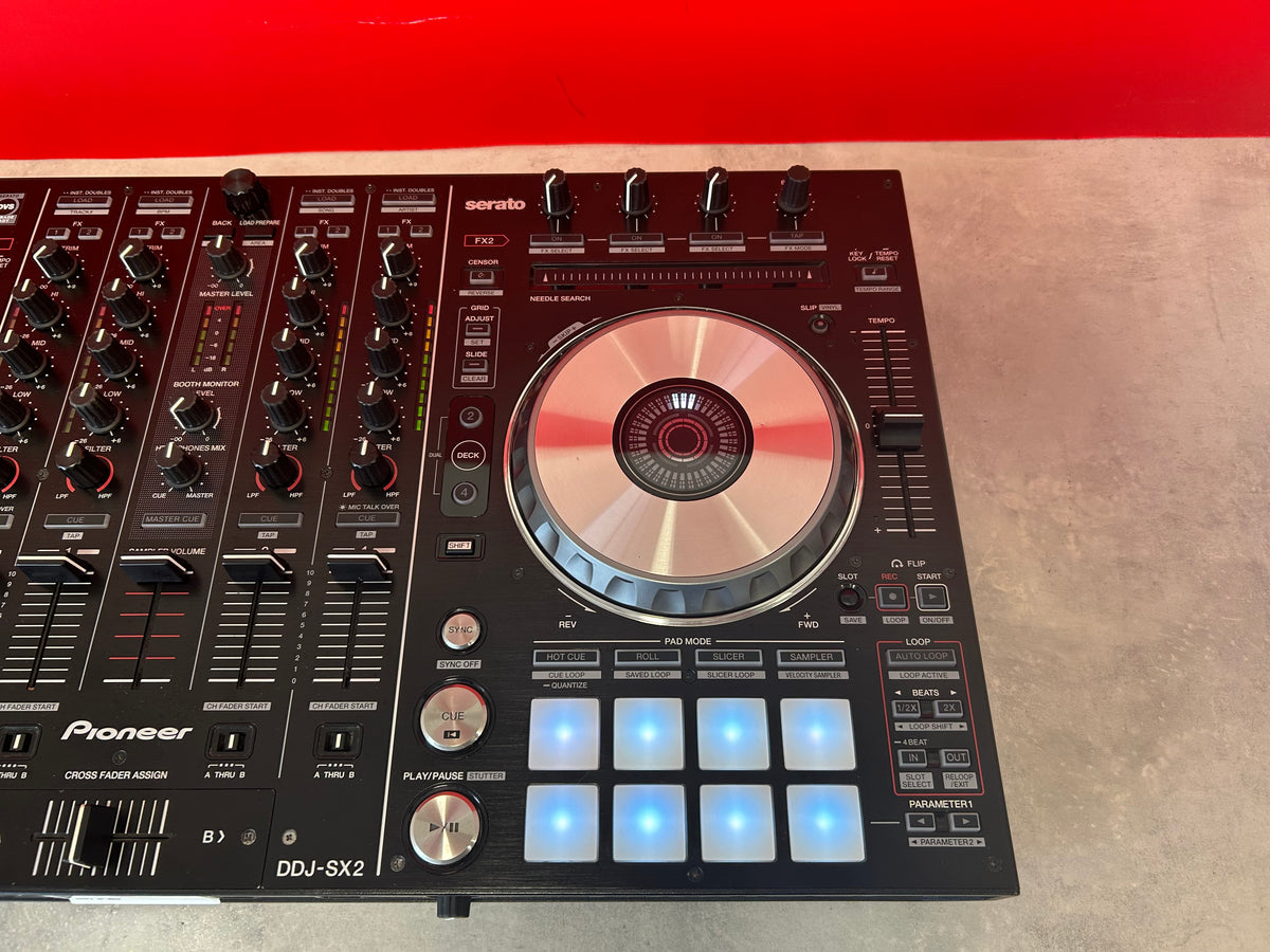 Contrôleur DJ Pioneer DDJ SX2 4 voies Serato