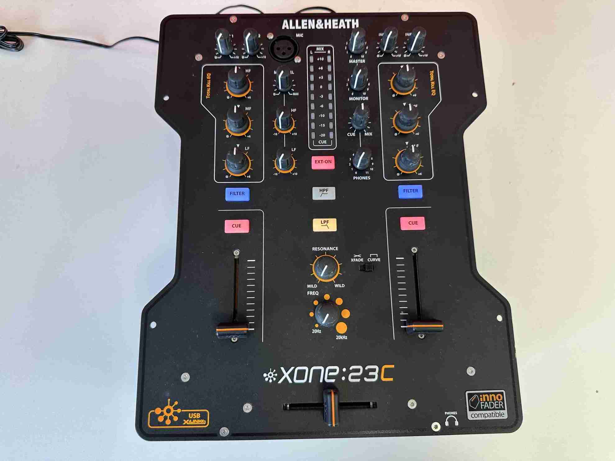 Allen & Heath Xone 23c DJ Mixer - Deck Converters