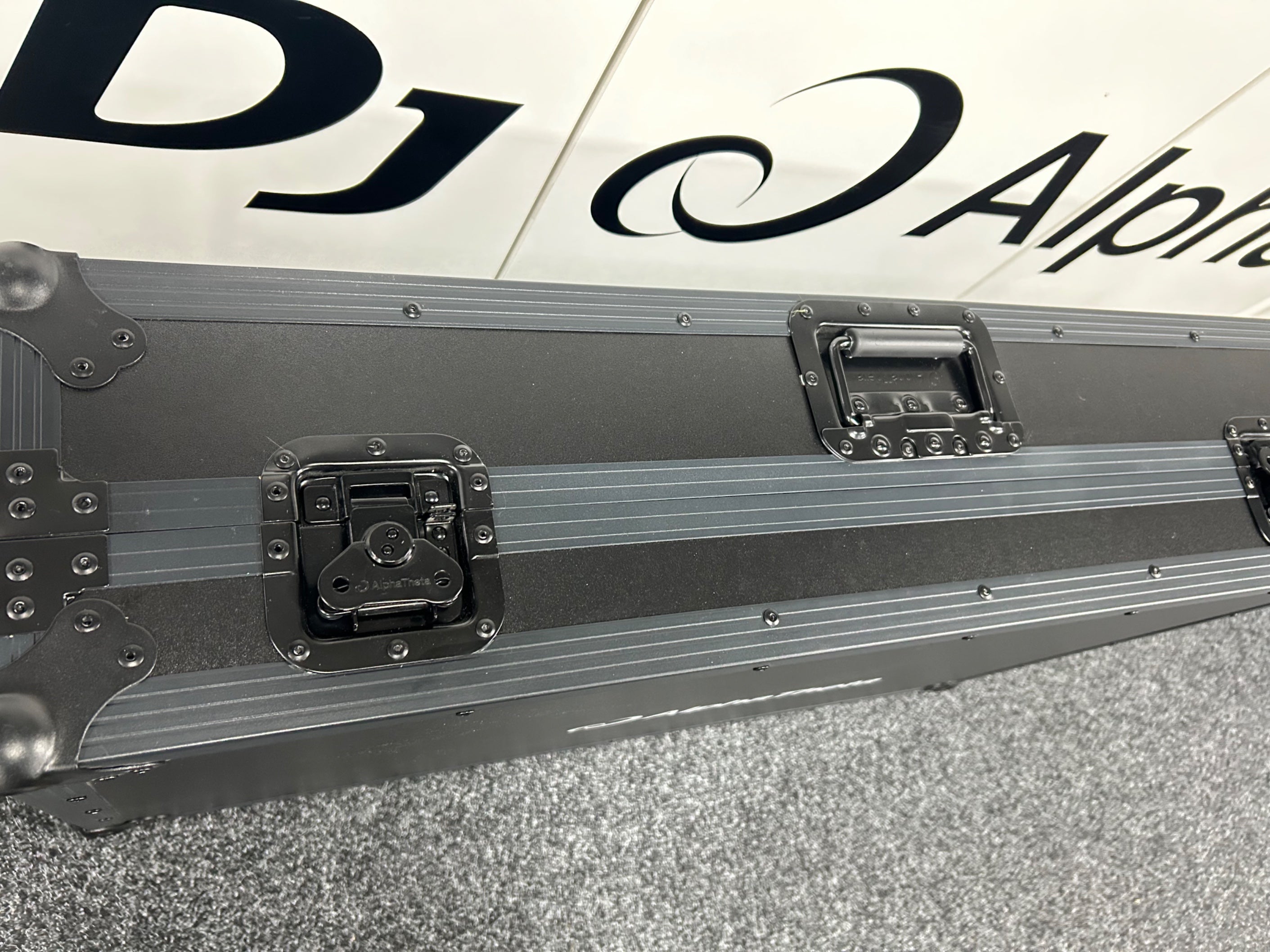 AlphaTheta Flightcase FLT-XDJAZ for XDJ-AZ - Pre Owned - Deck Converters