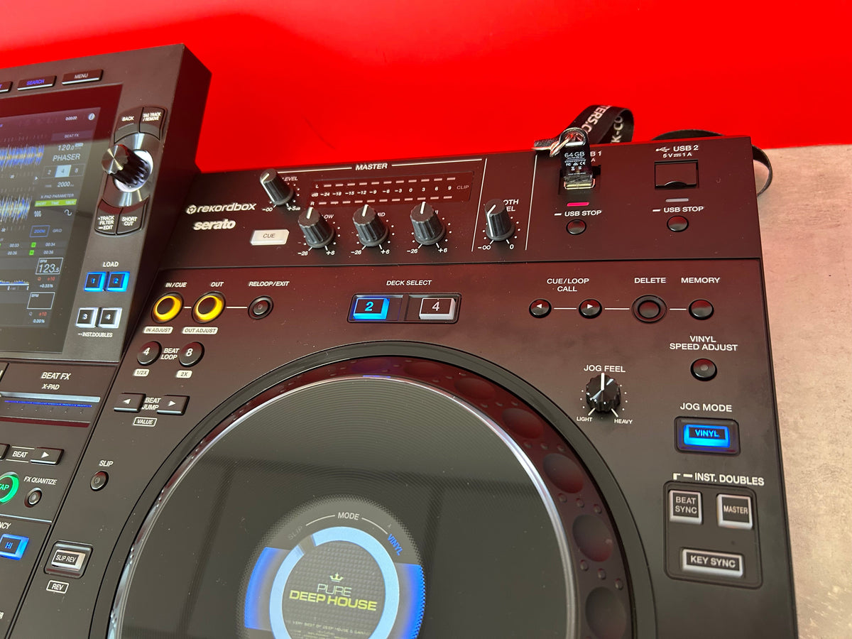 AlphaTheta XDJ AZ 4ch DJ All In One DJ Controller - Pre Owned - Deck Converters