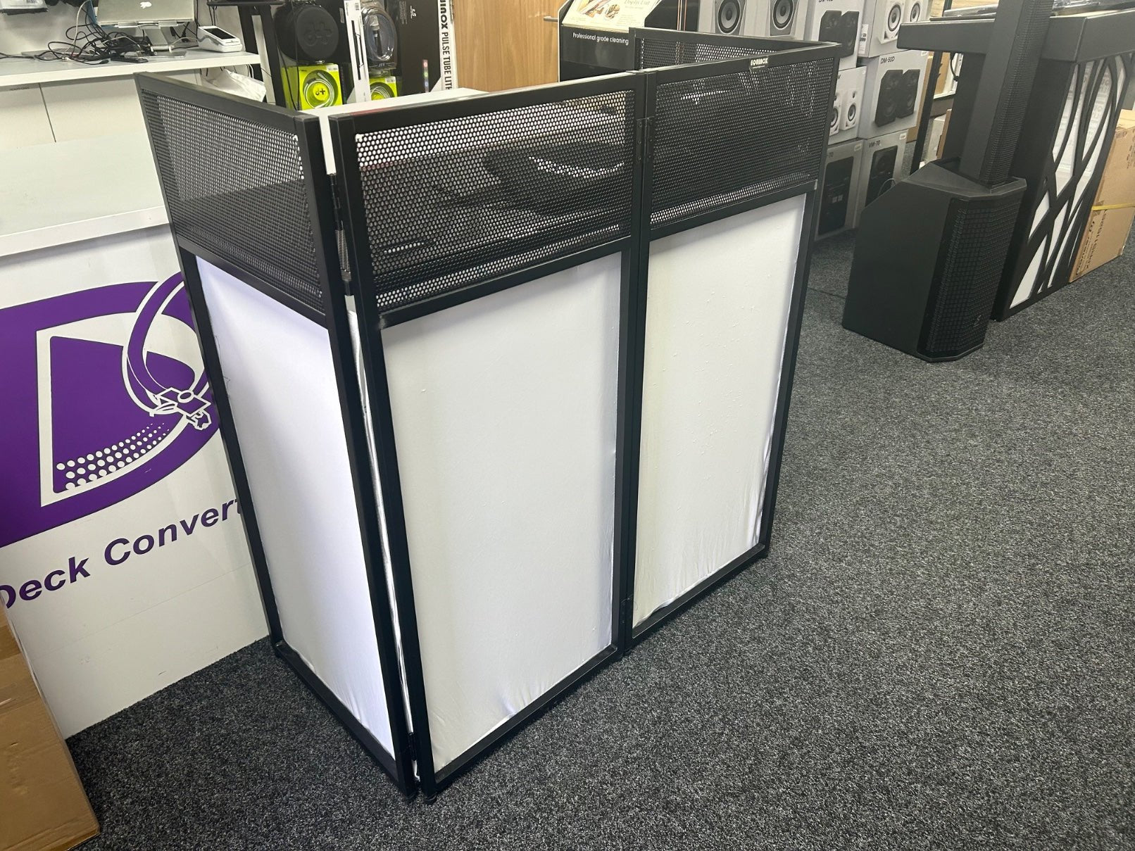Equinox Combi Booth System - Pre Owned - Deck Converters