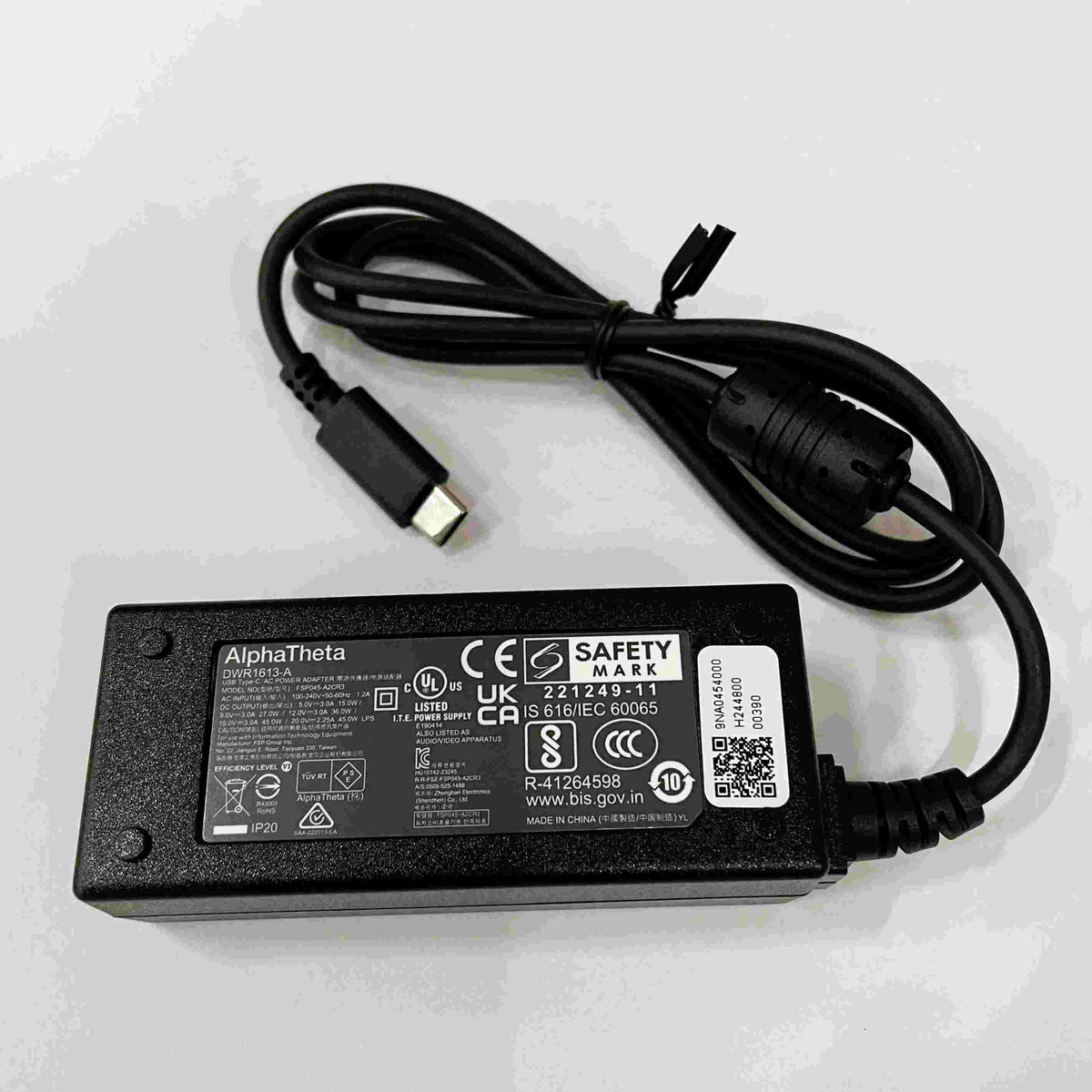 AlphaTheta DWR1613 AC Power Adapter / USB-C Power Supply – OMNIS-DUO