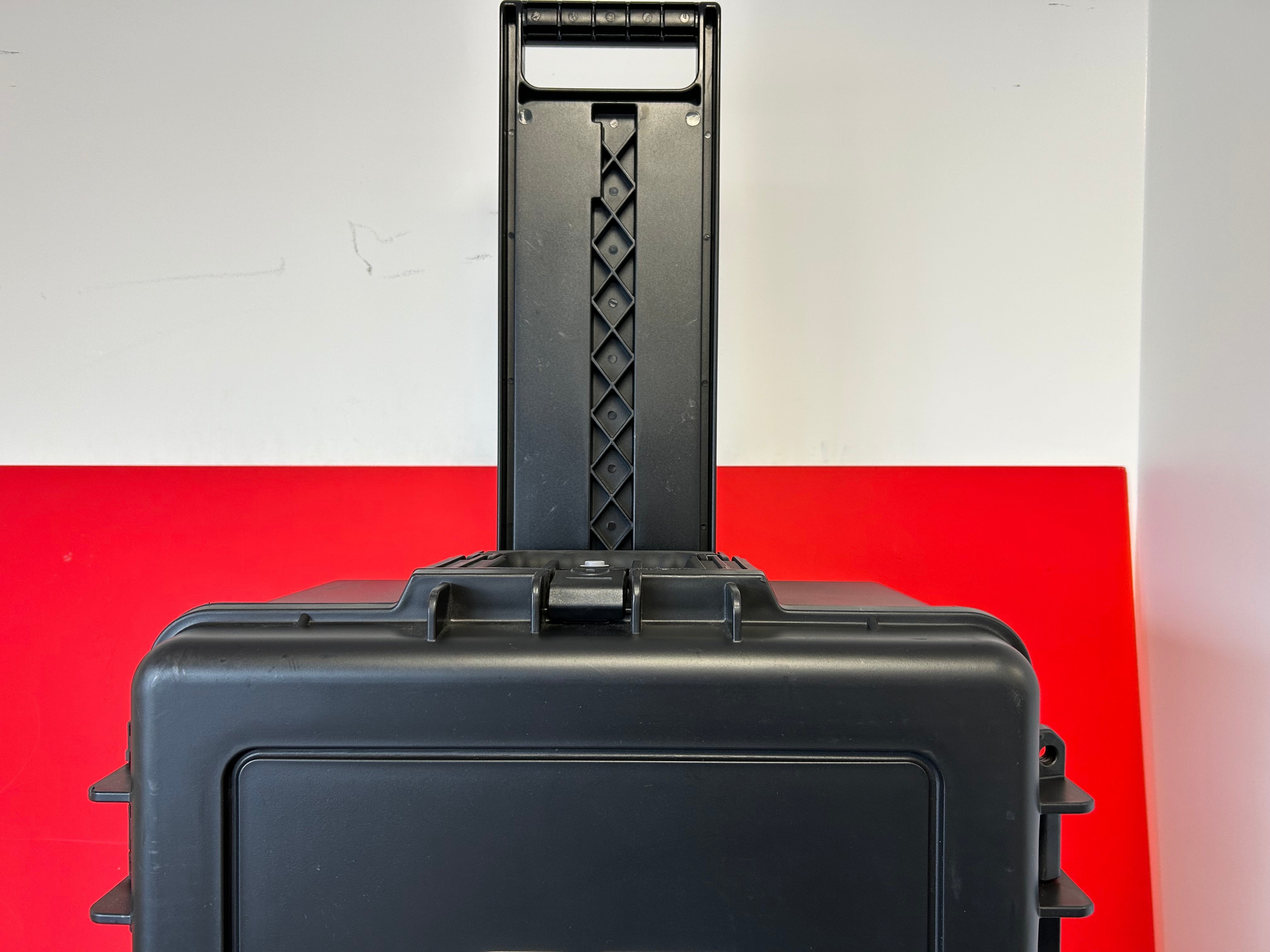 Freedom Charge 8P Charging Case for 8 Freedom Pars - B Stock - Deck Converters