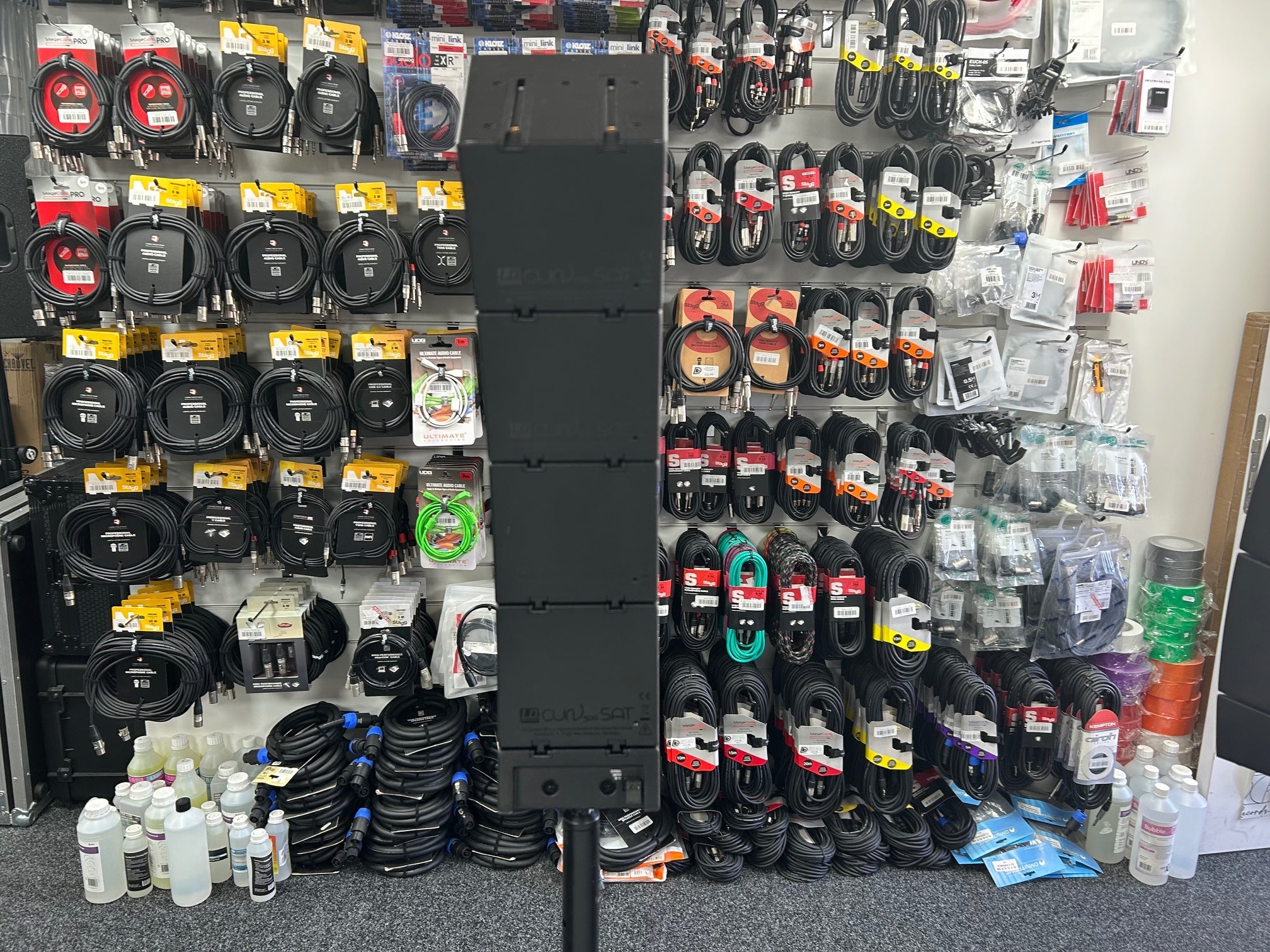 LD Systems CURV 500 PS Portable Line Array Stereo PA System - Pre Owned - Deck Converters
